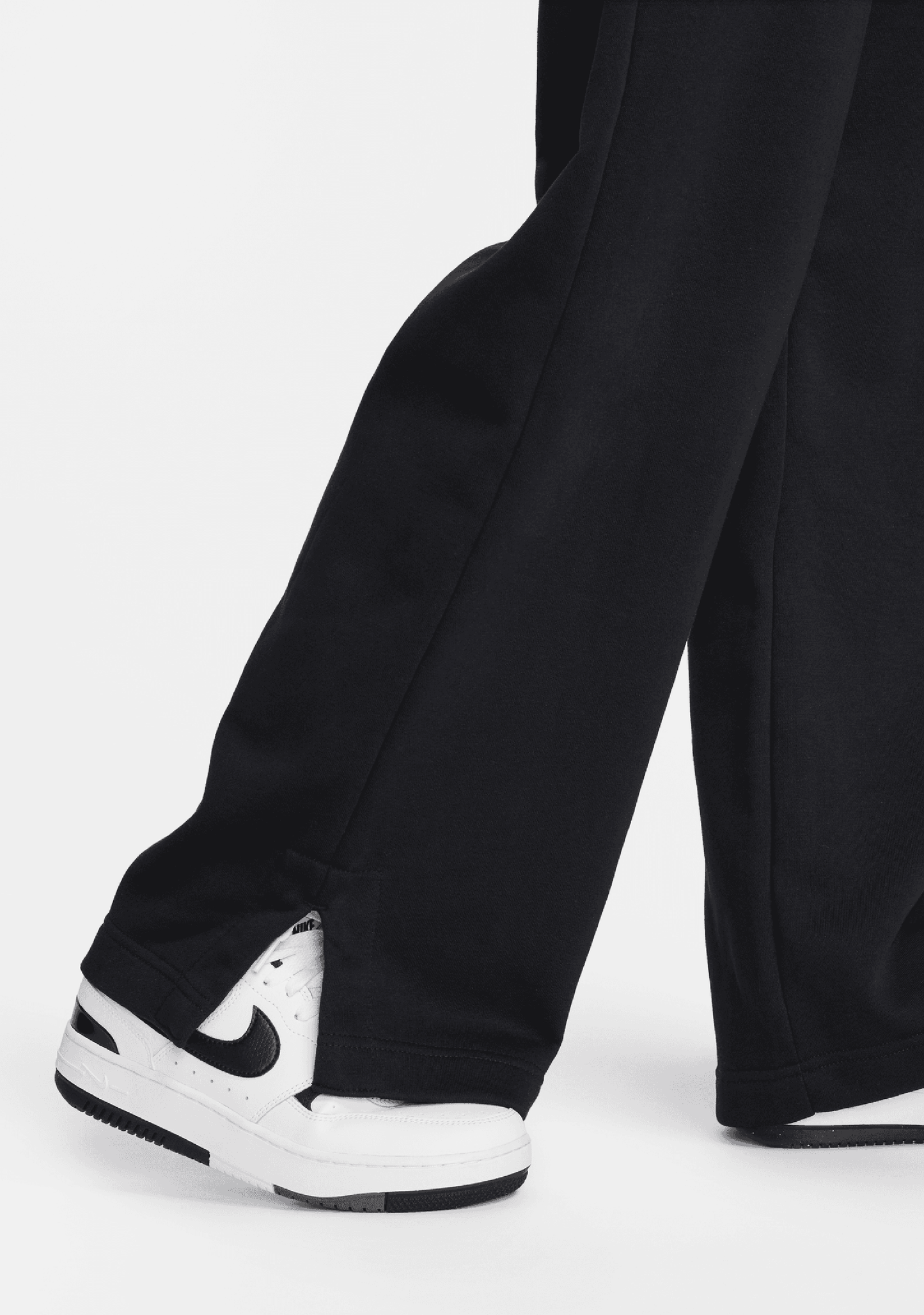 Nike Women's Sportswear Wide Leg Fleece Pant