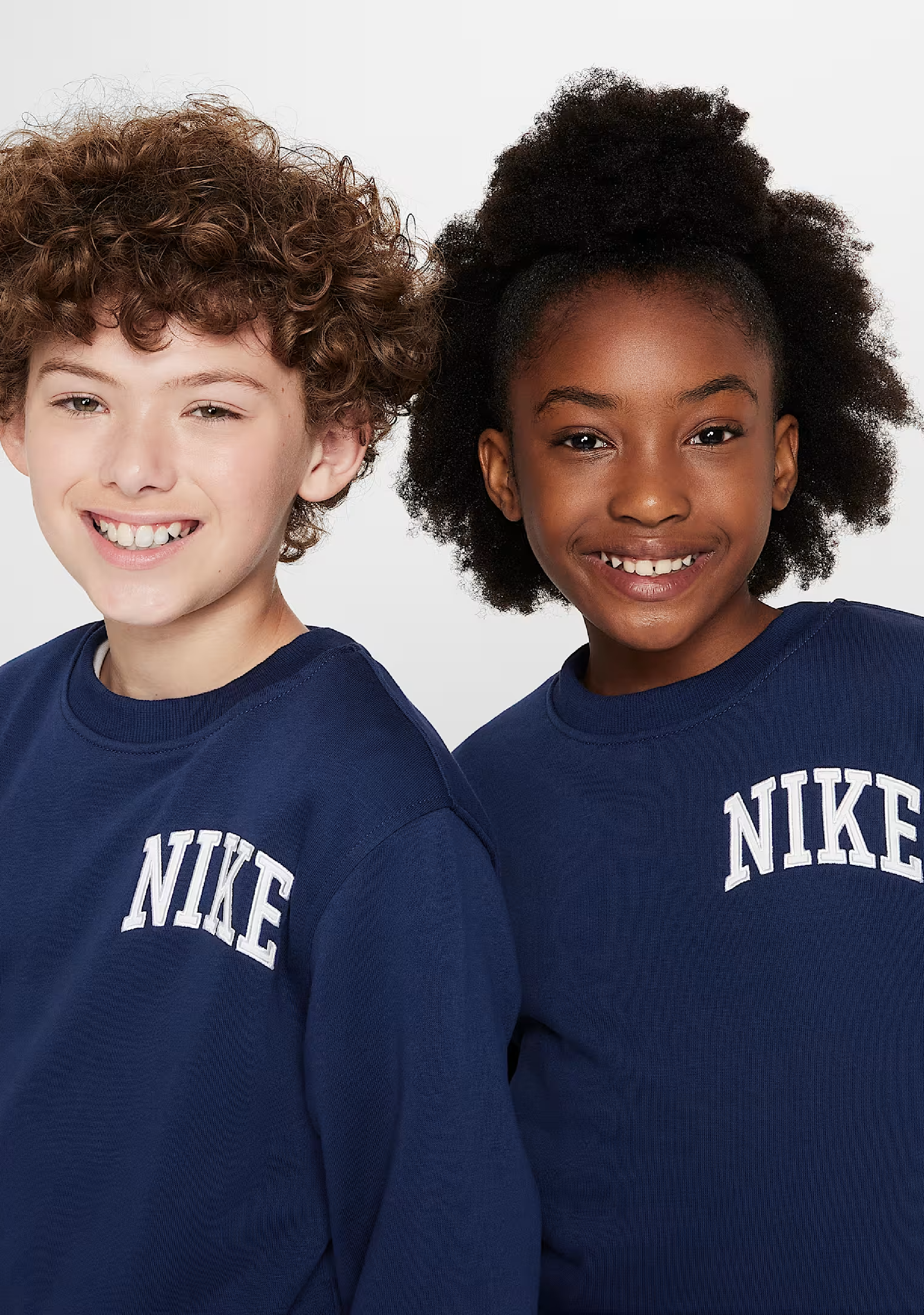Nike Sportswear Club Big Kids' French Terry Crew-Neck Sweatshirt