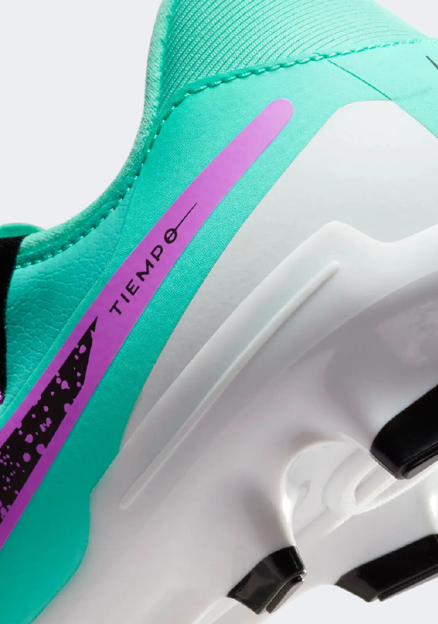 Nike Men's Legend 10 Academy FG/MG Boots