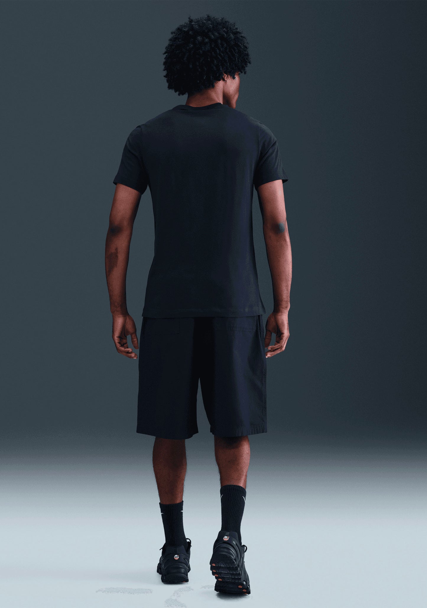 Nike Men's Sportswear Just Do It Tee
