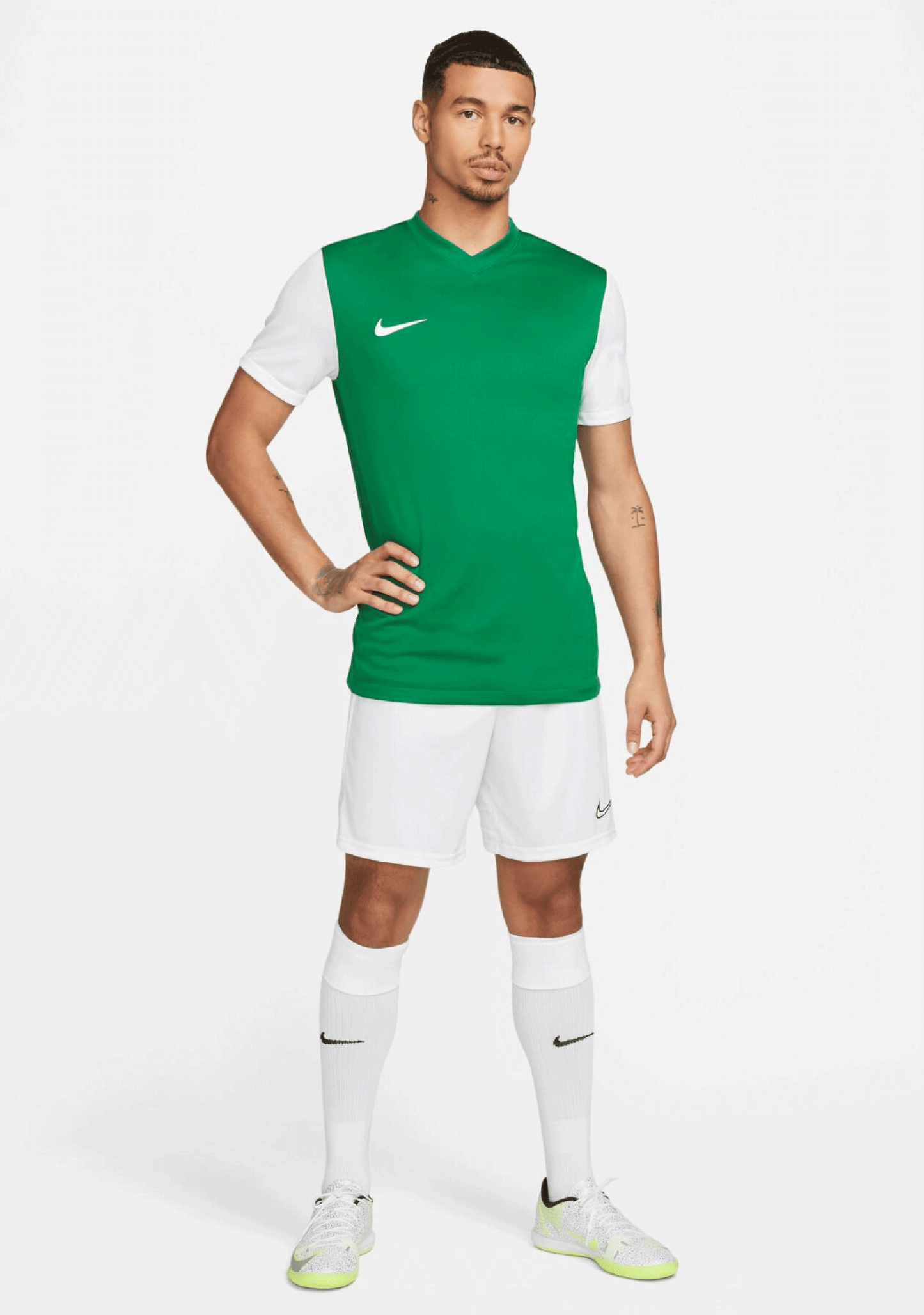 Nike Men's Tiempo Premier 2