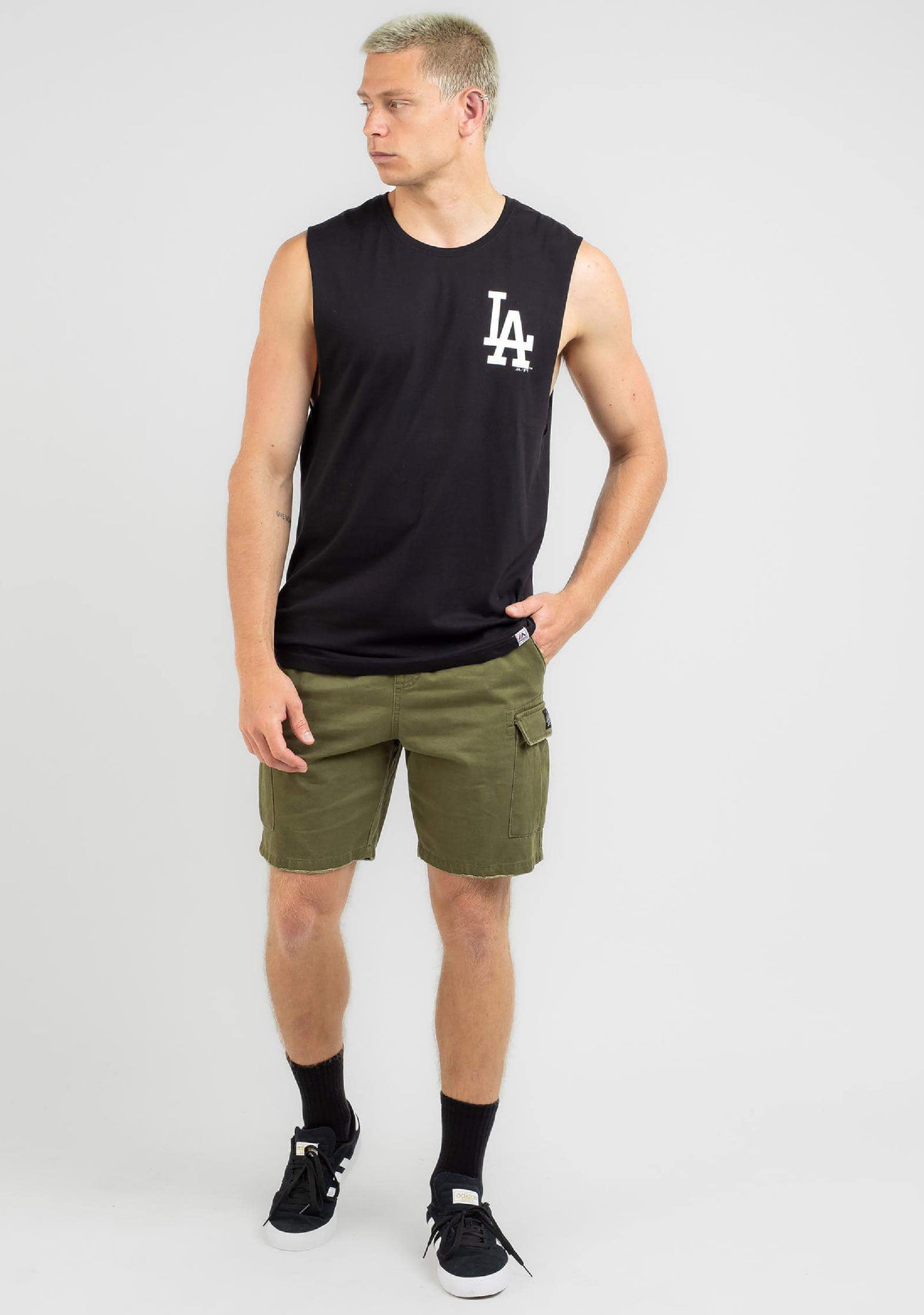 Majestic Athletic Men’s Los Angeles Dodgers Yisser Muscle Tank