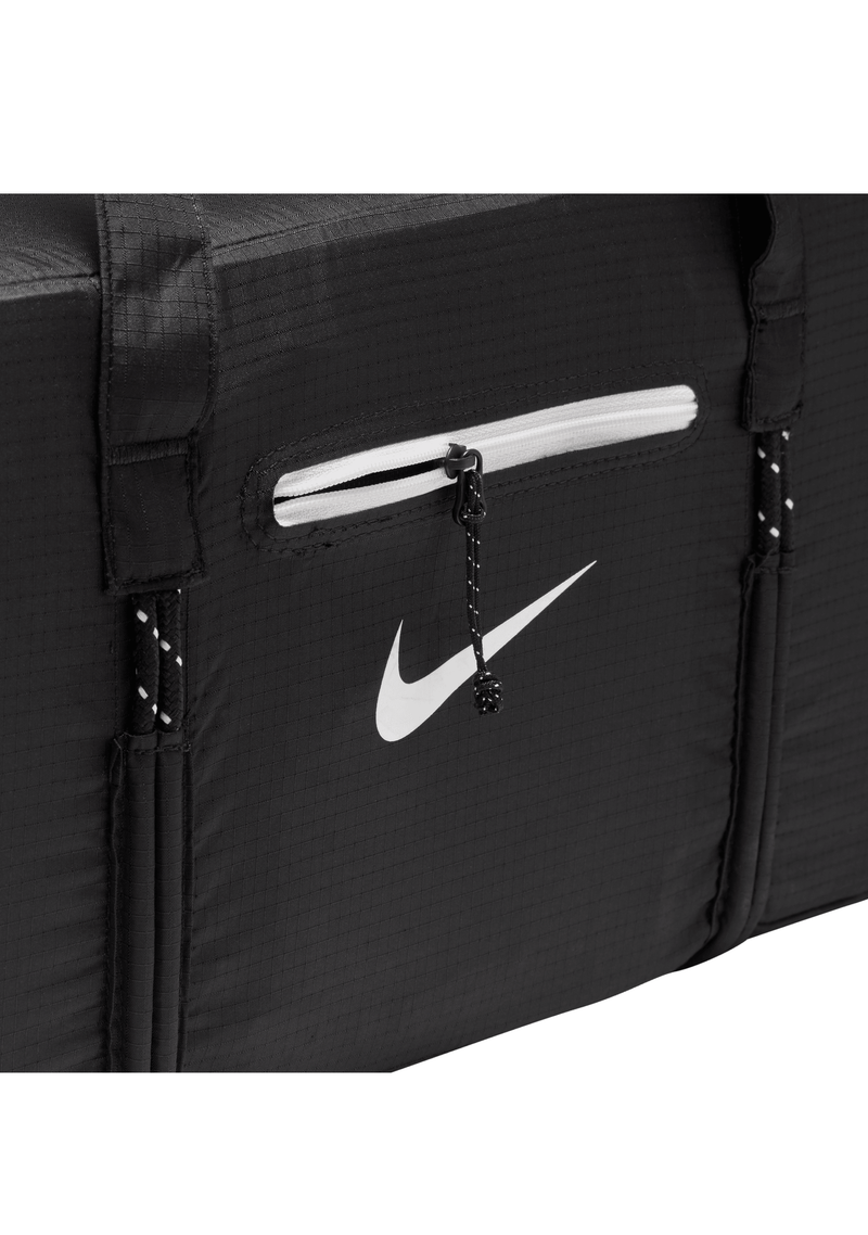 Nike Stash Duffel Bag (21L) <BR> DB0306 010