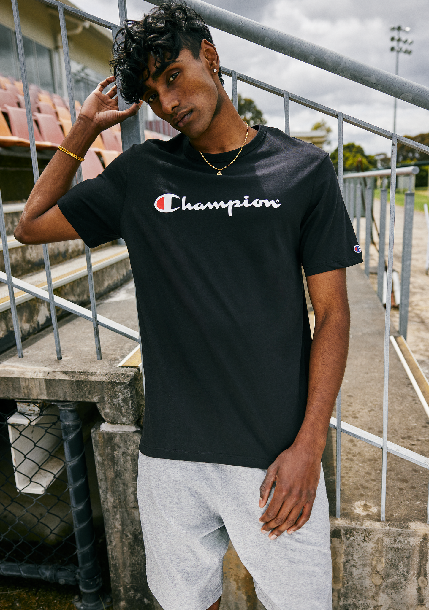 Champion Men's Script Logo Short Sleeve Tee Black