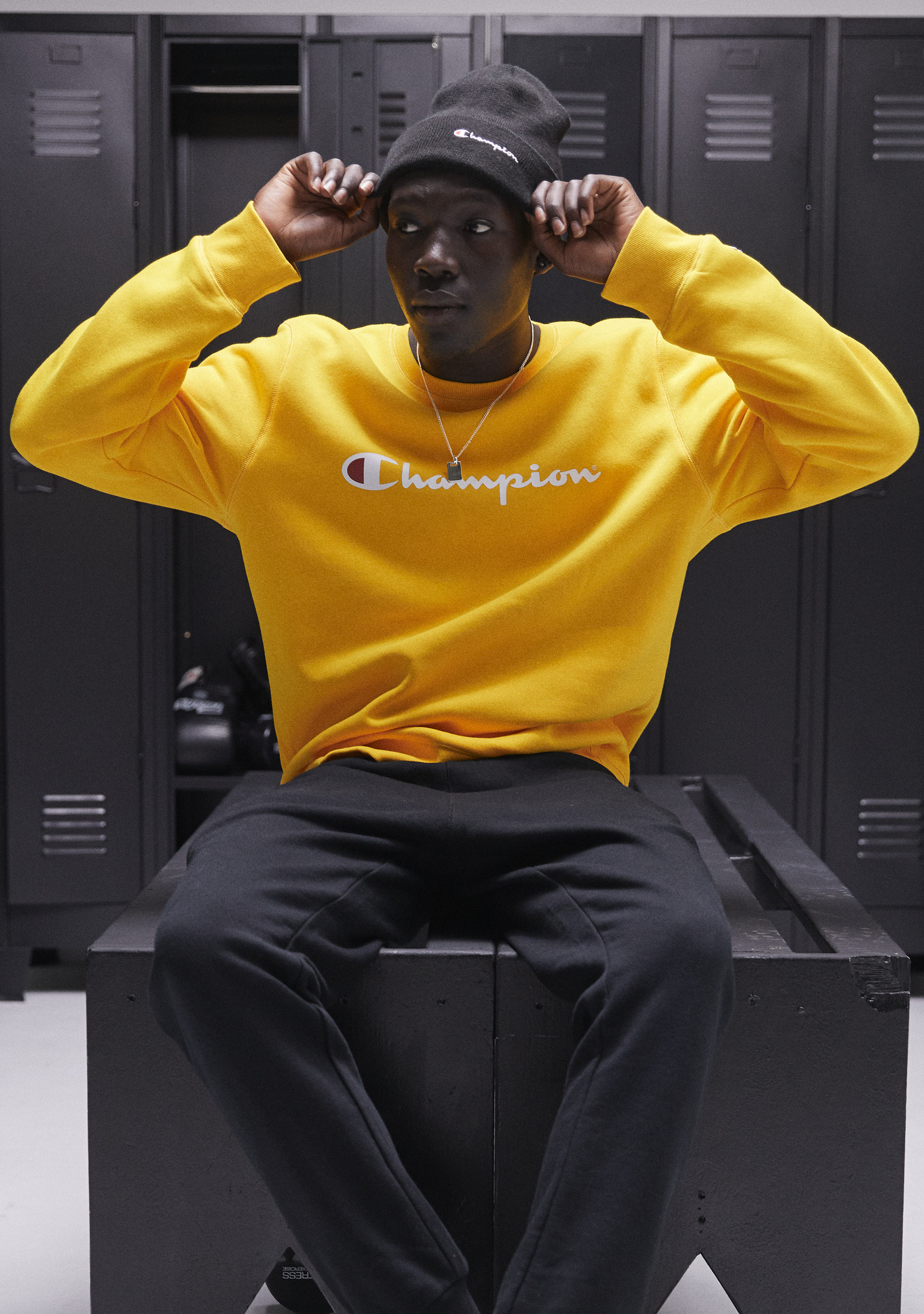 Champion Men’s Script Crew Mango