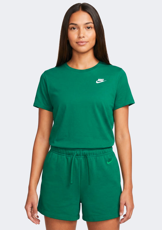 Nike Women's Sportswear Essentials Club Tee