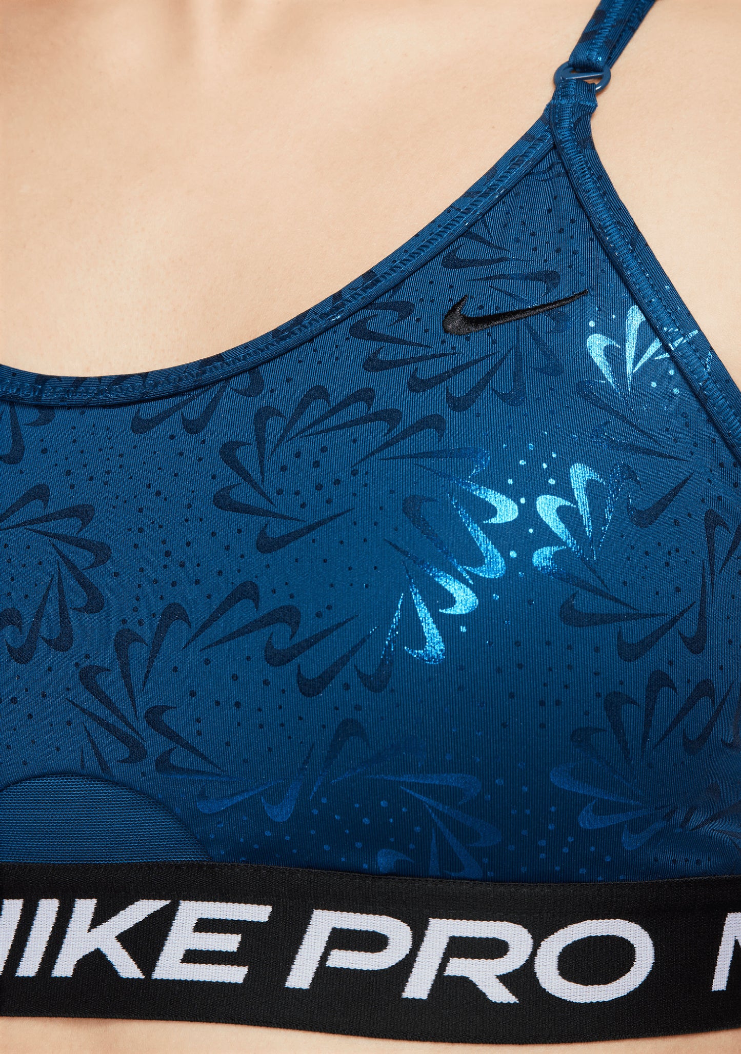 Nike Pro Indy Women's Light-Support Sparkle Sports Bra