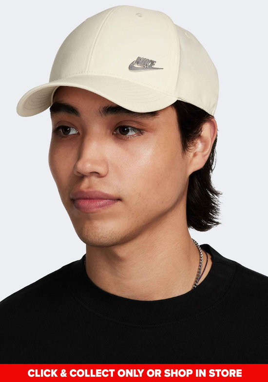 Nike Dri-Fit Club Cap - Metallic Logo