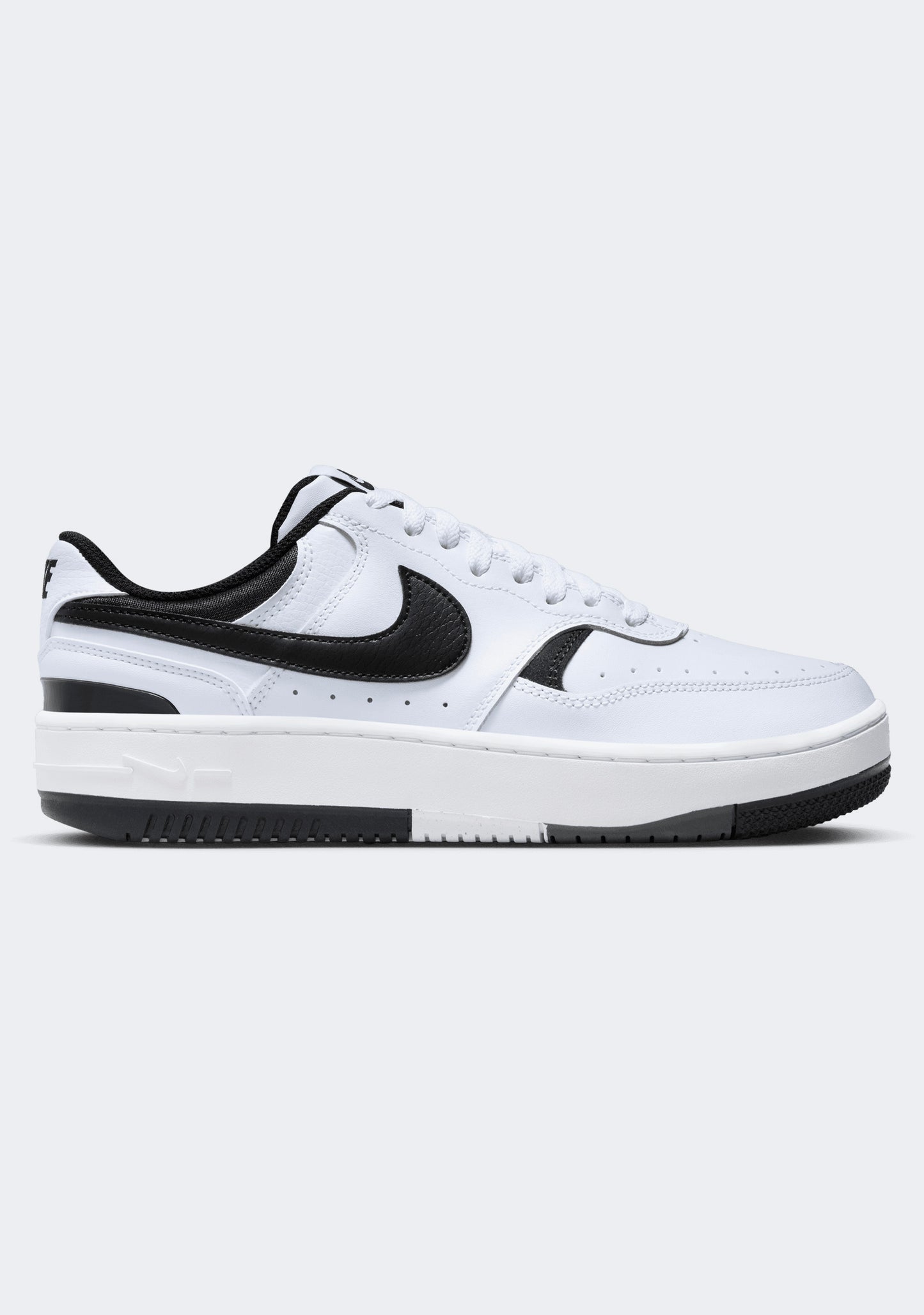 Nike Women's Gamma Force