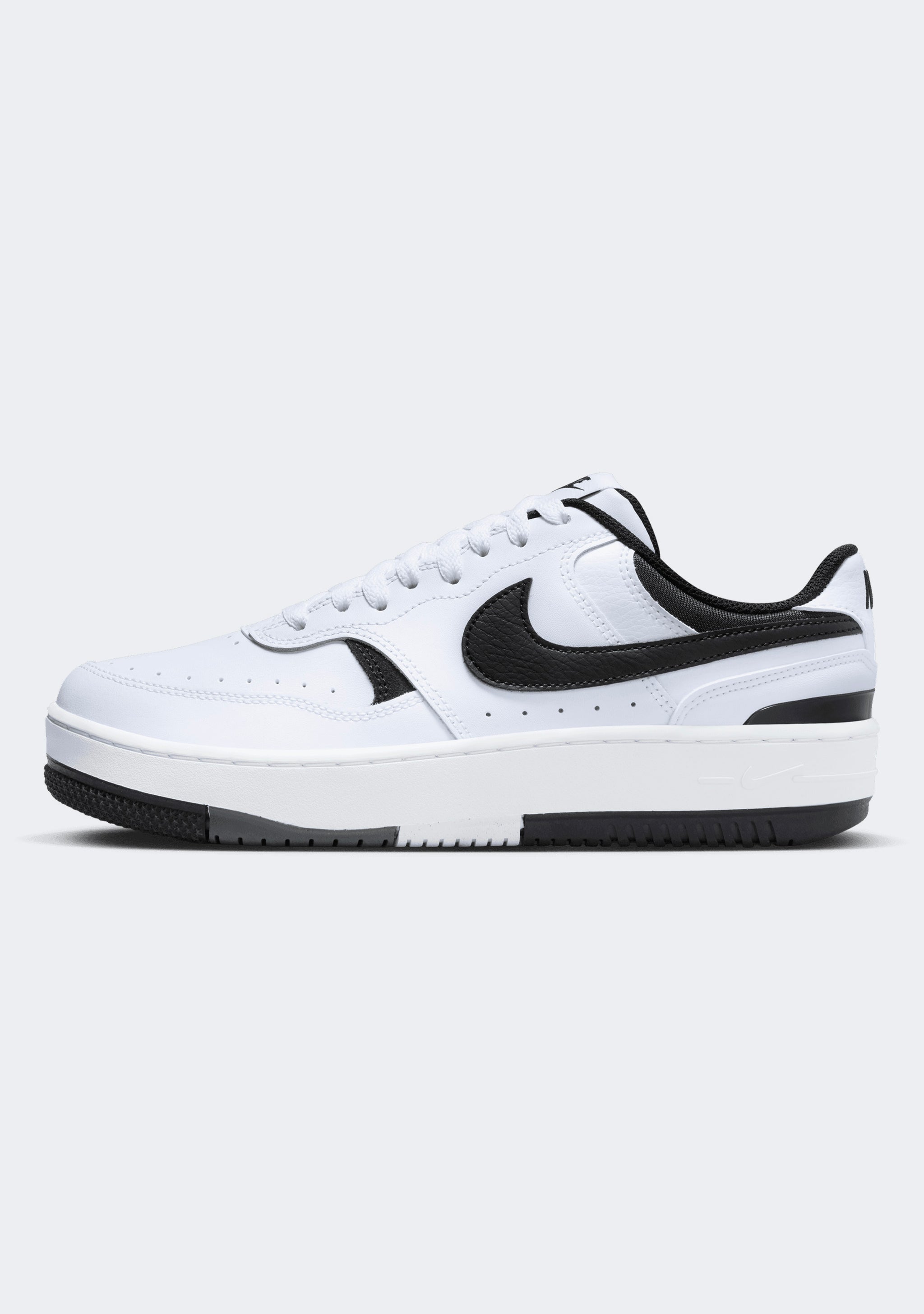 Nike Women's Gamma Force