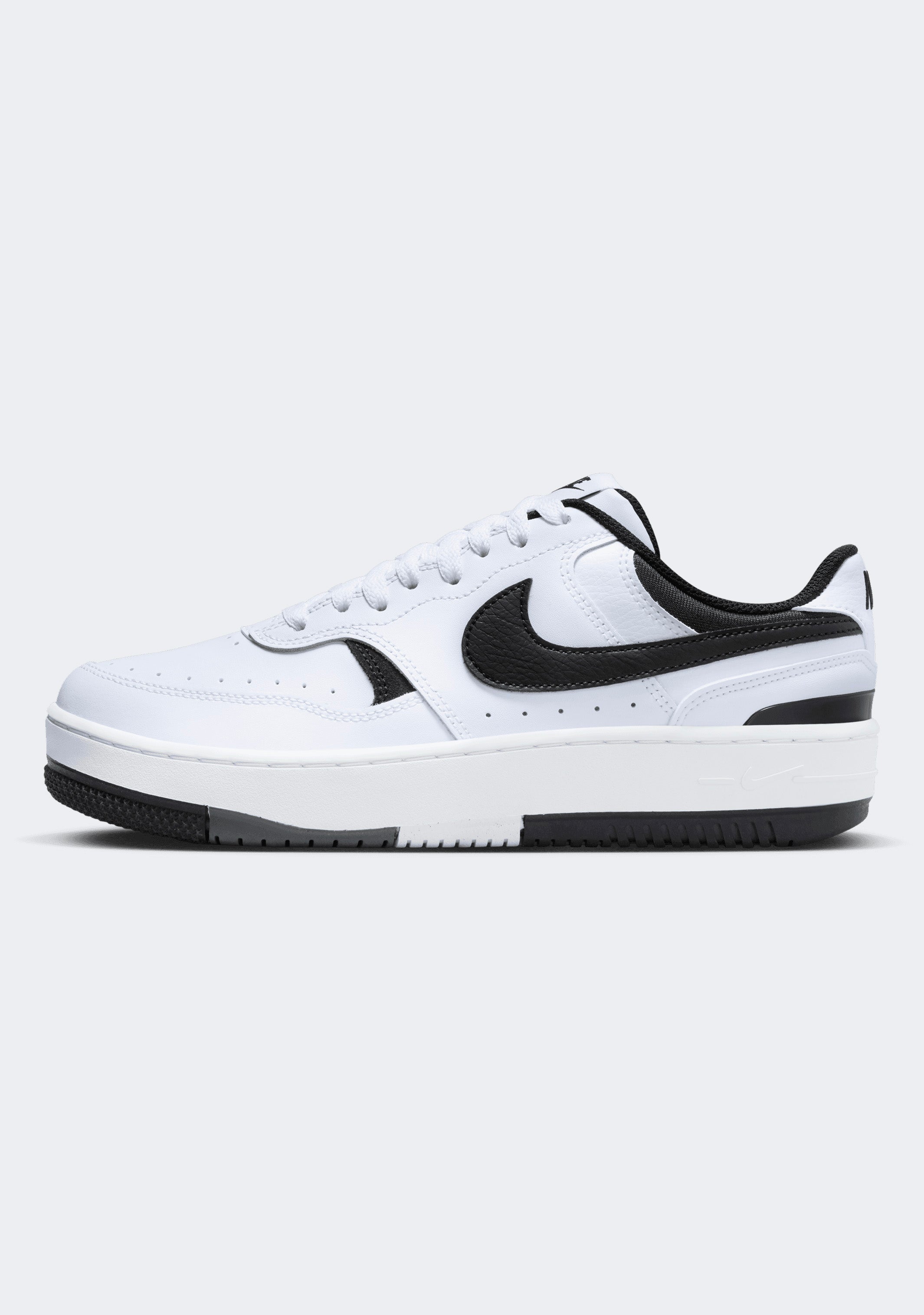 Nike Women's Gamma Force