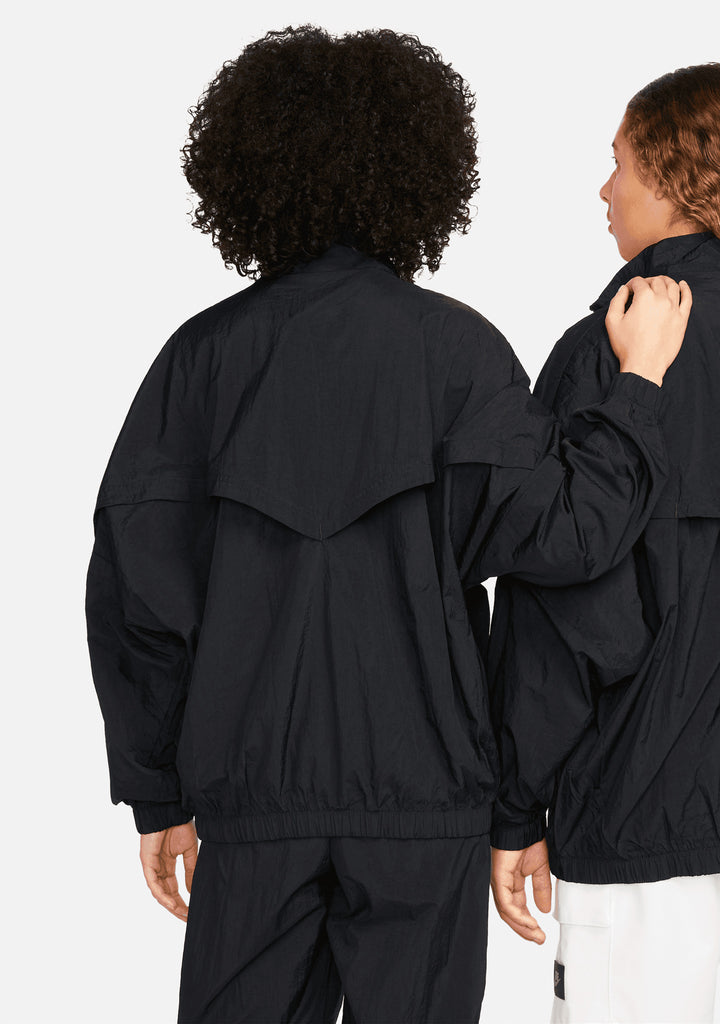 Nike Women’s Sportswear Essential Windrunner
