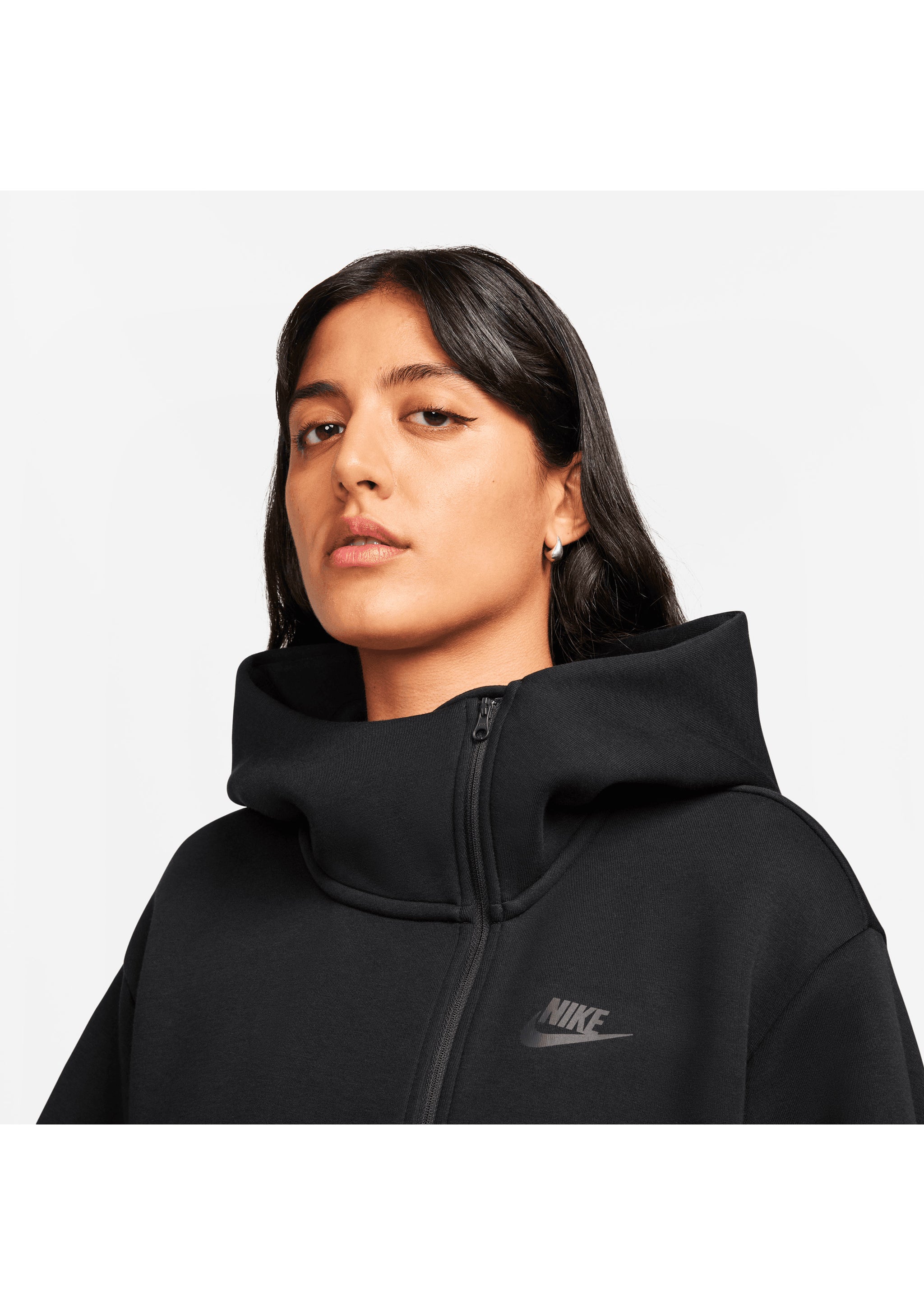 Nike Women’s Sportswear Tech Fleece