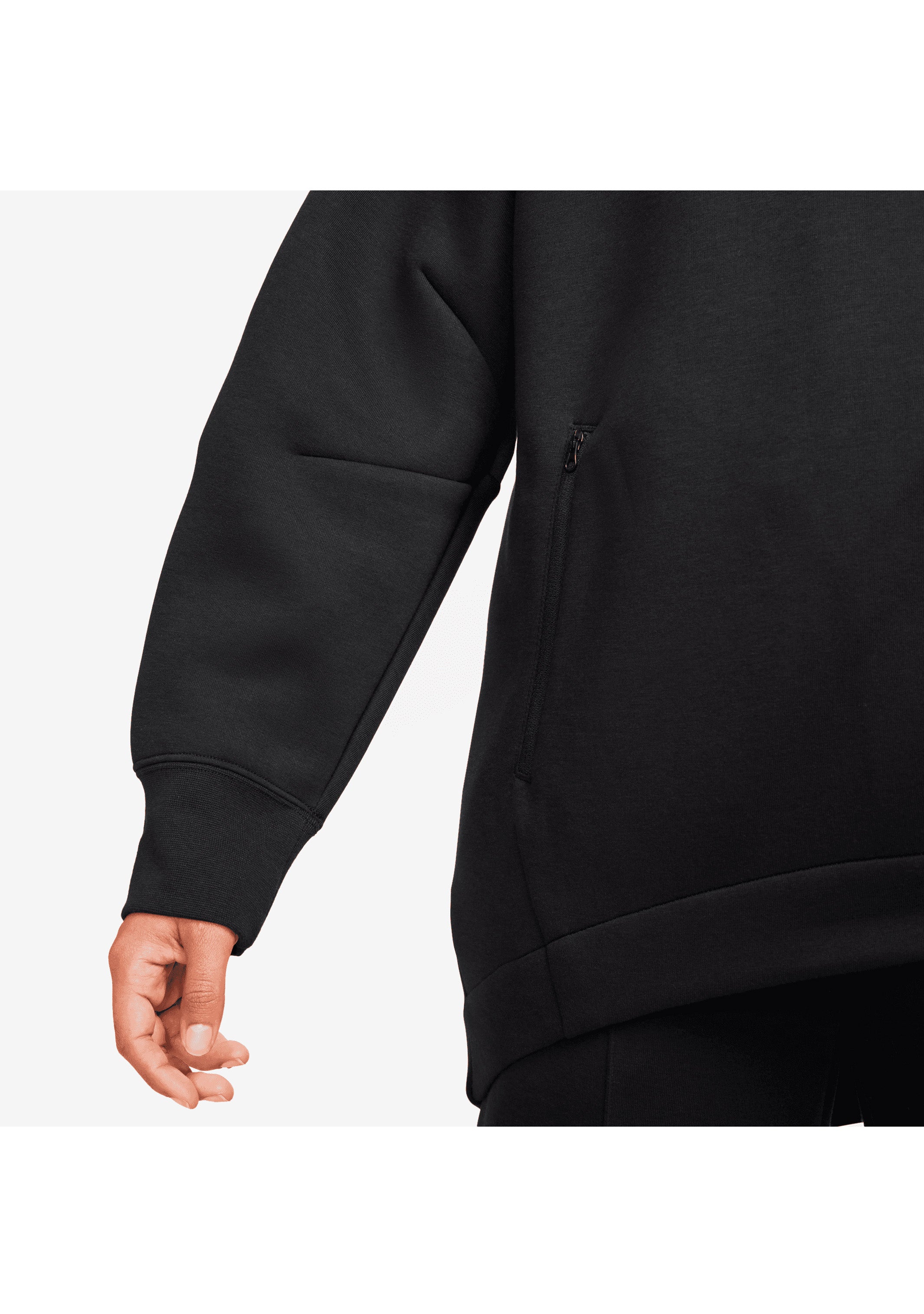 Nike Women’s Sportswear Tech Fleece