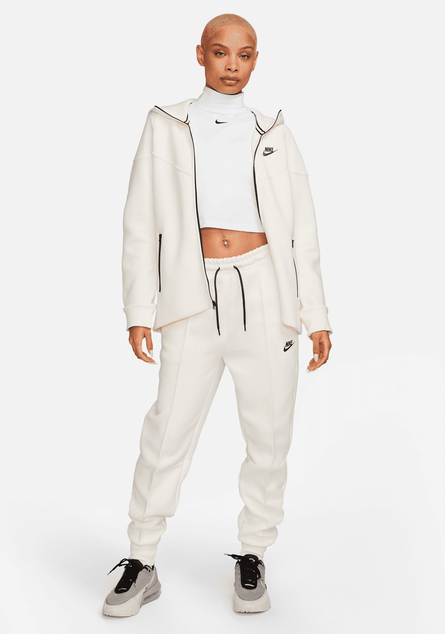 Nike Womens Tech Fleece Windrunner
