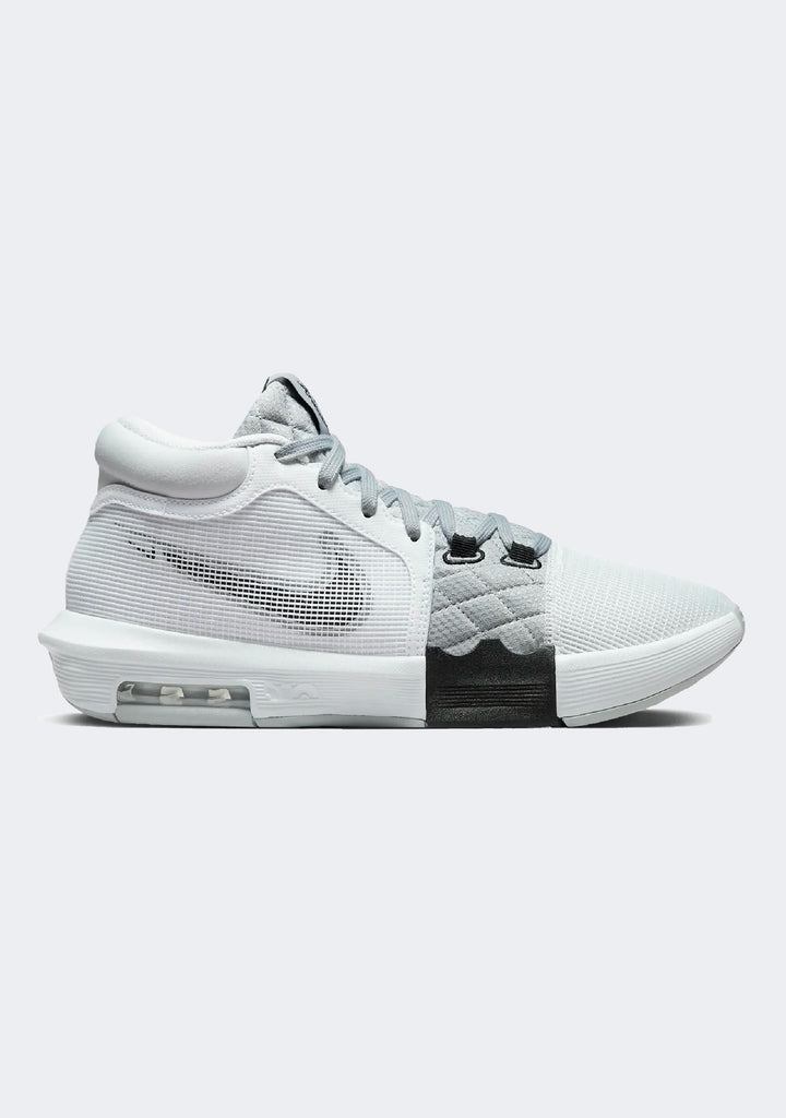 Nike Men’s Lebron Witness VIII