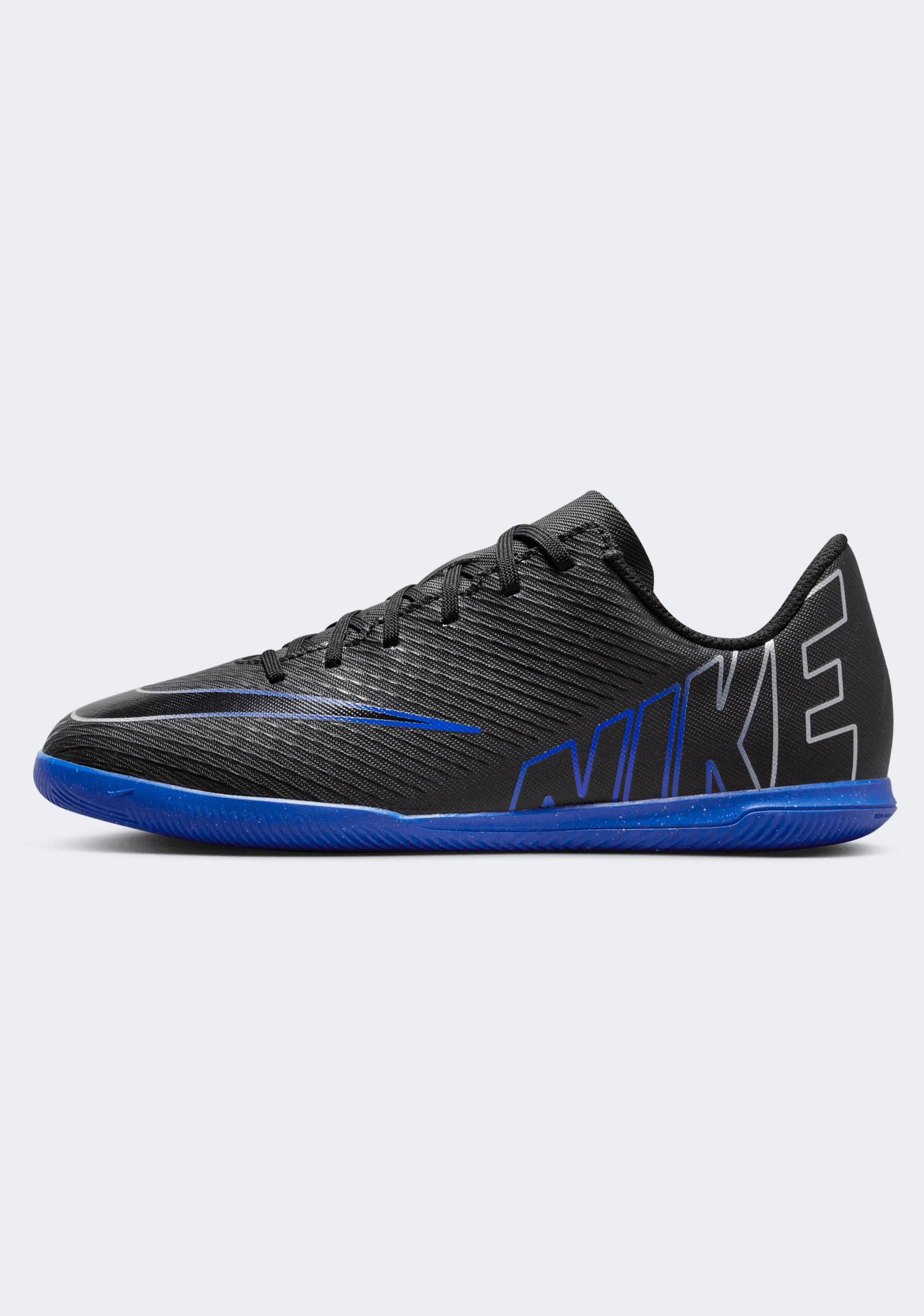 Nike Kids' Mercurial Vapor 15 Club Indoor Court Boots