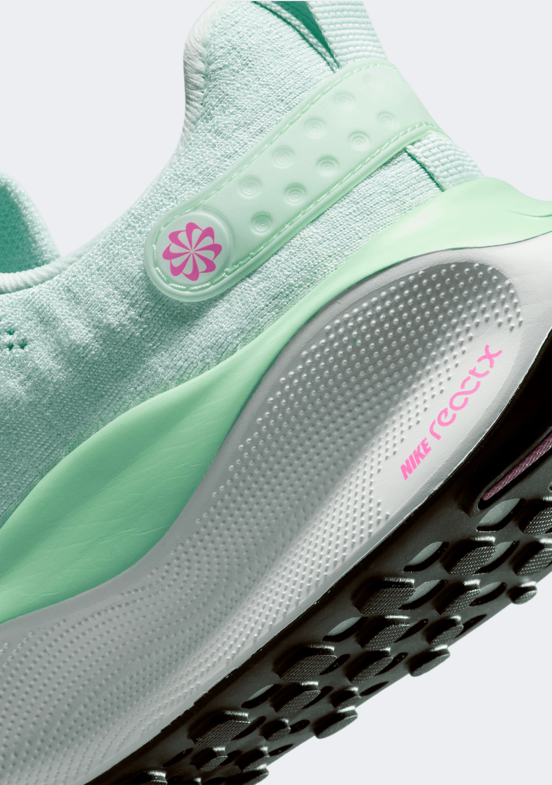 Nike Women's ReactX Infinity Run 4