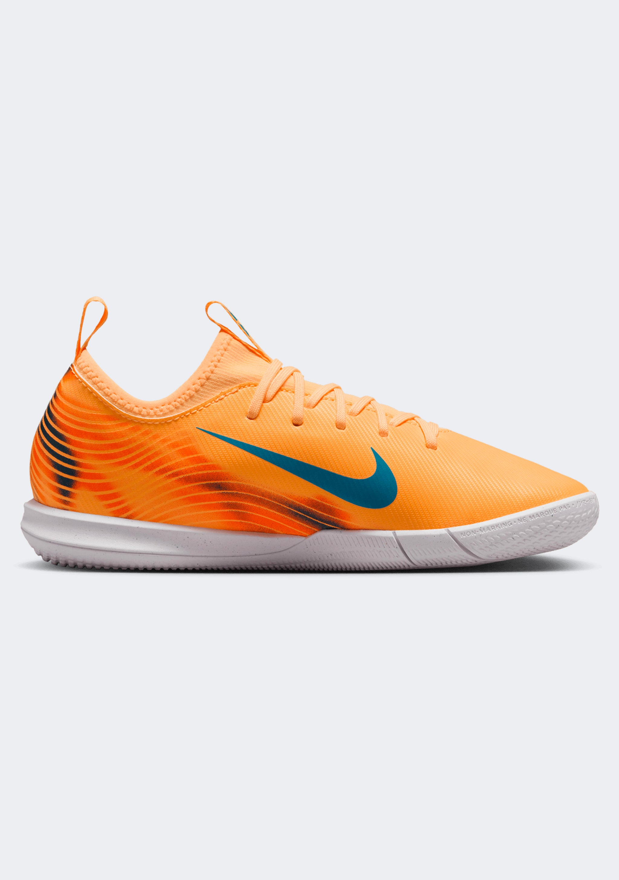 Nike Kids' Mercurial Vapor 16 Academy "Kylian Mbappé" Low-Top Indoor Court Boots