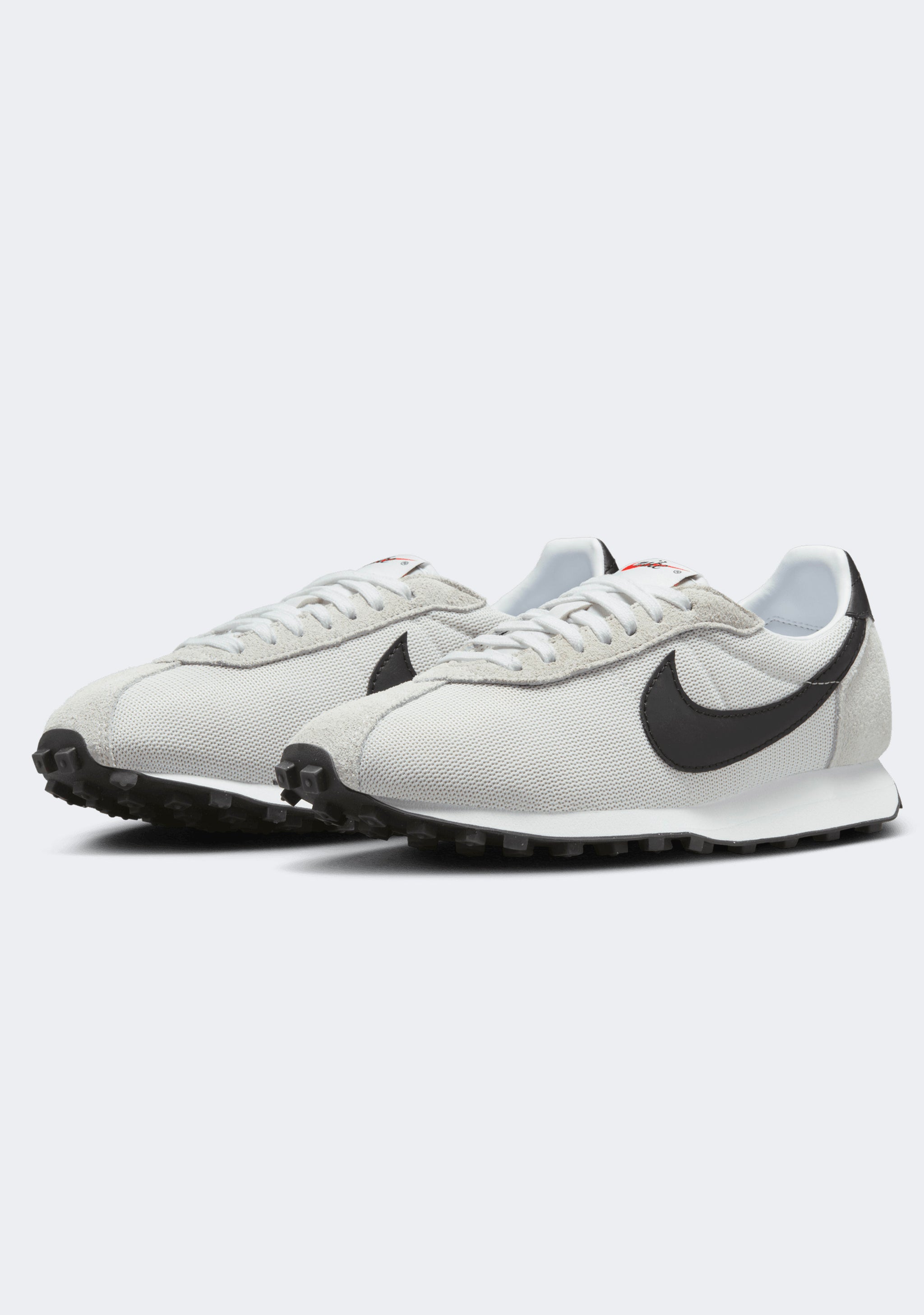 Nike Women's LD-1000