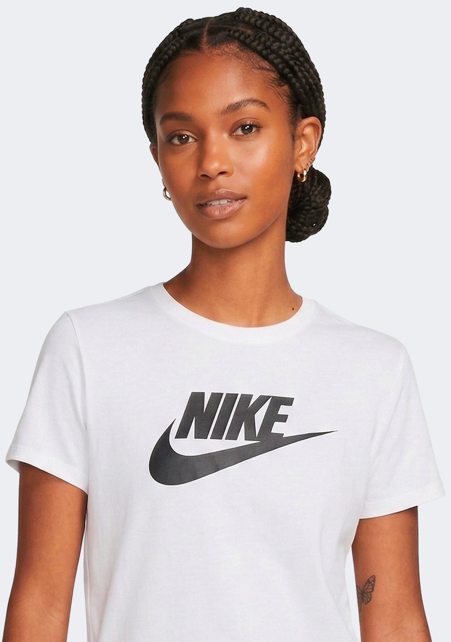 Nike Women's Futura Sportswear Essentials Tee