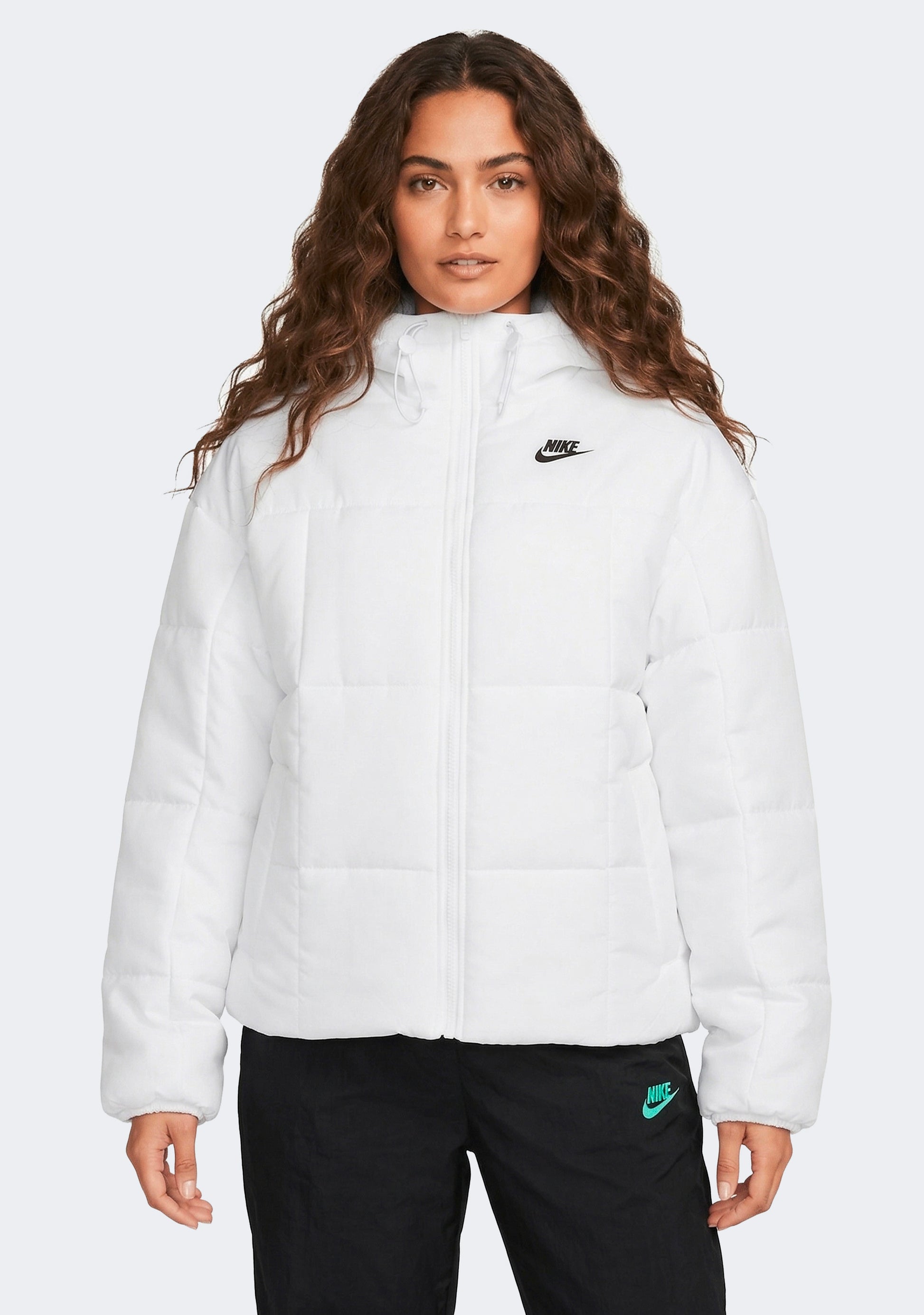 Nike Women's Sportswear Classic Puffer Therma-FIT Loose Hooded Jacket