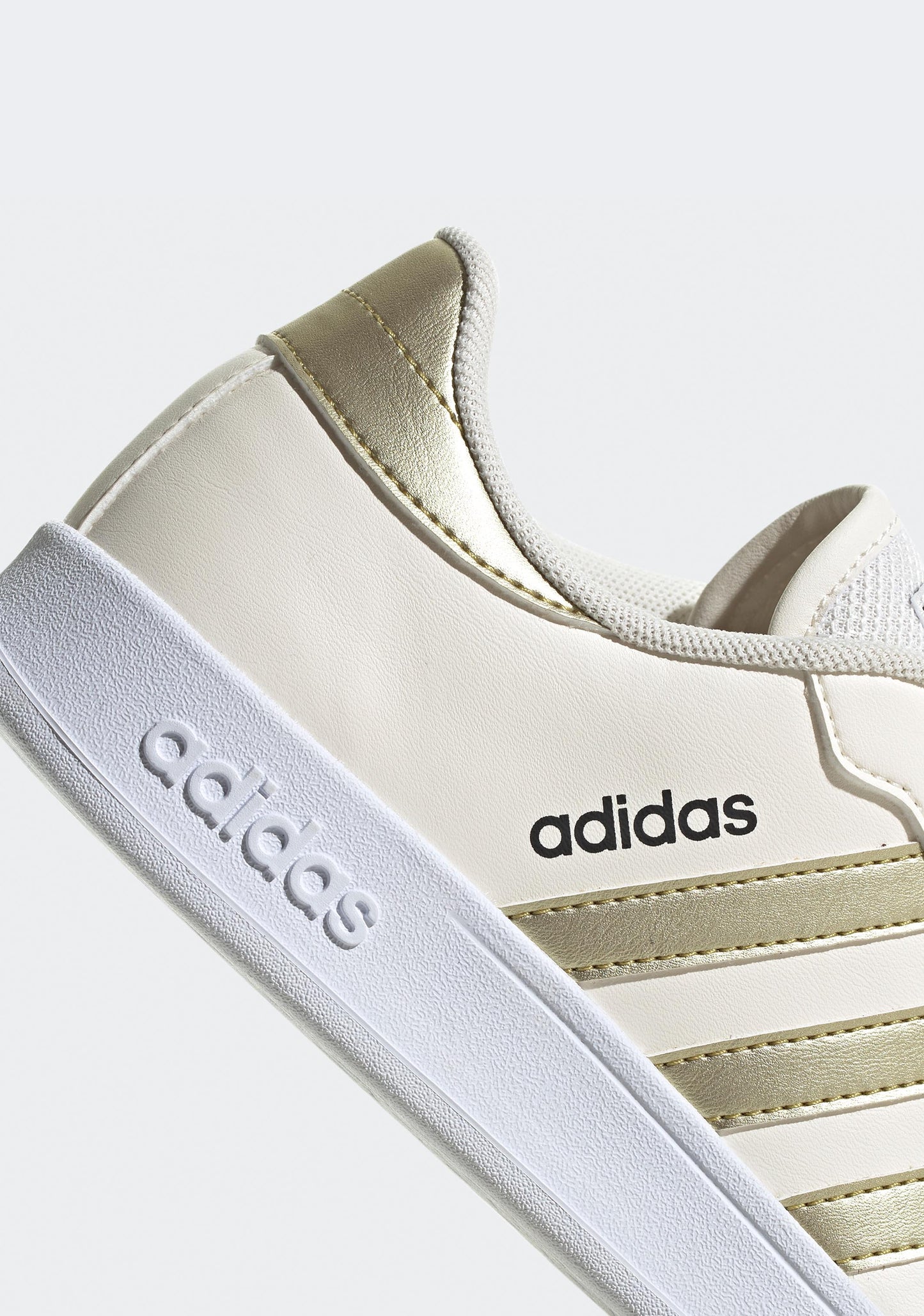 Adidas Women's Breaknet