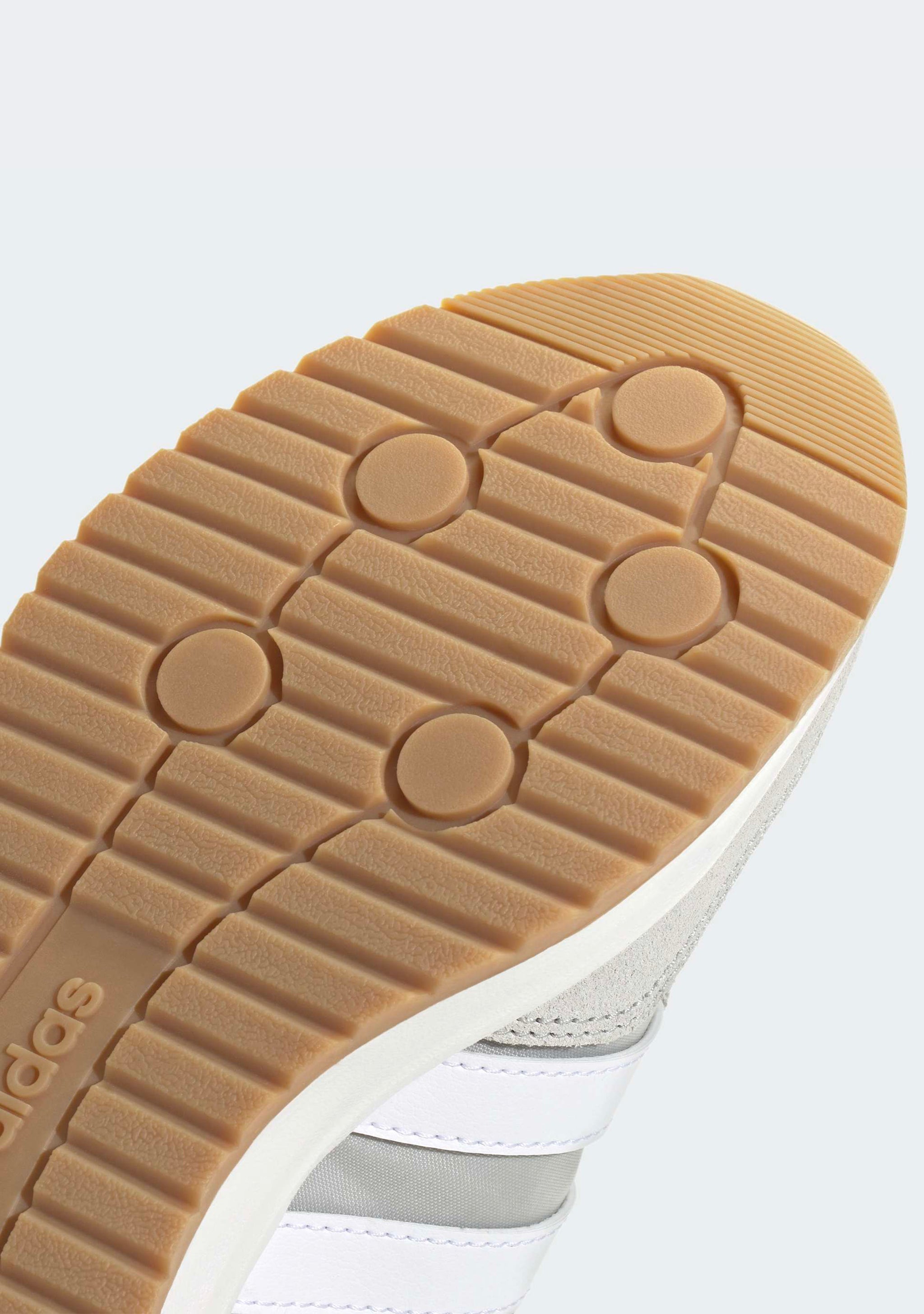 Adidas Women's Run 70s 2.0