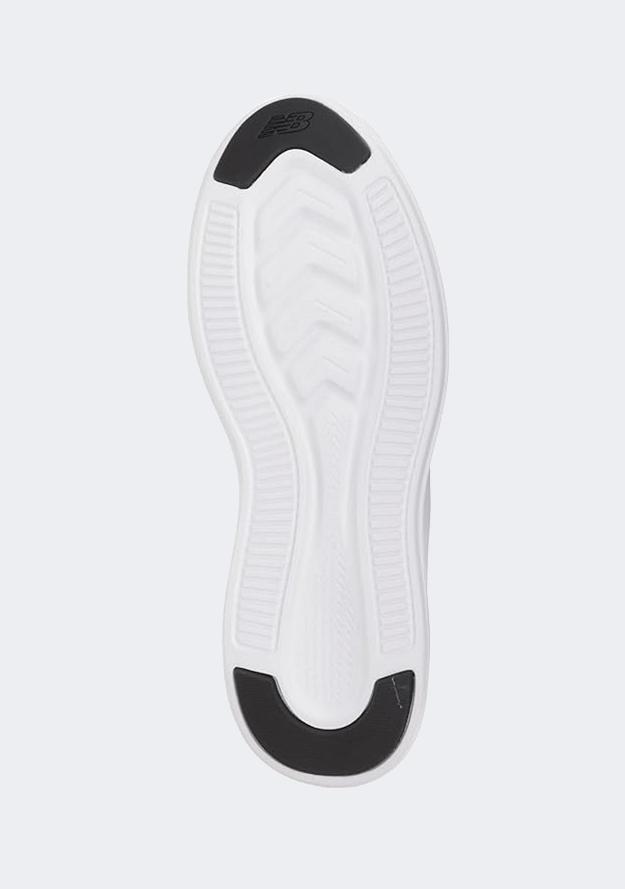 New Balance Men's Fuelcore Coast v4