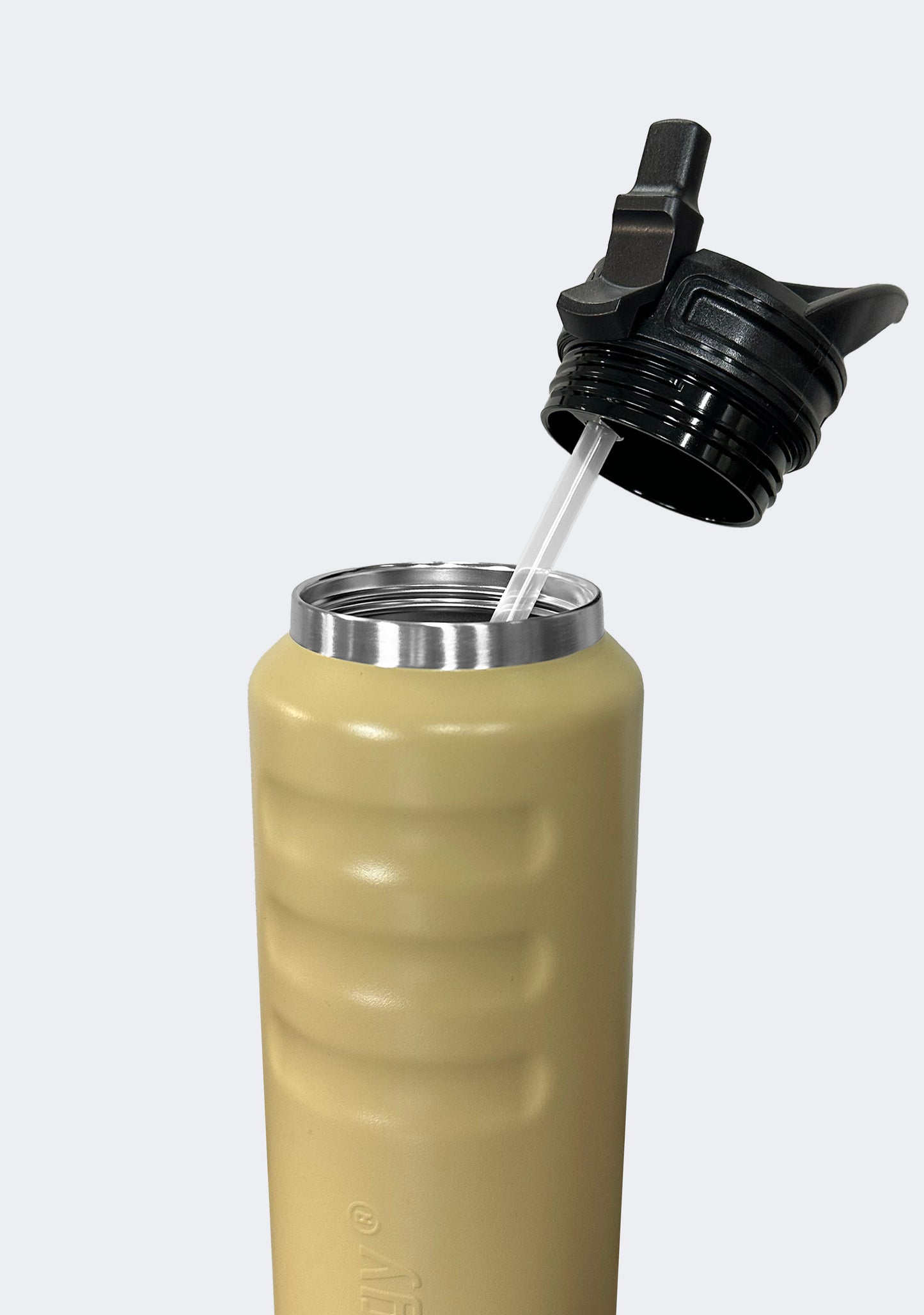 Fridgy 780mL Grip Range Sippy Lid Water Bottle Sandy Taupe