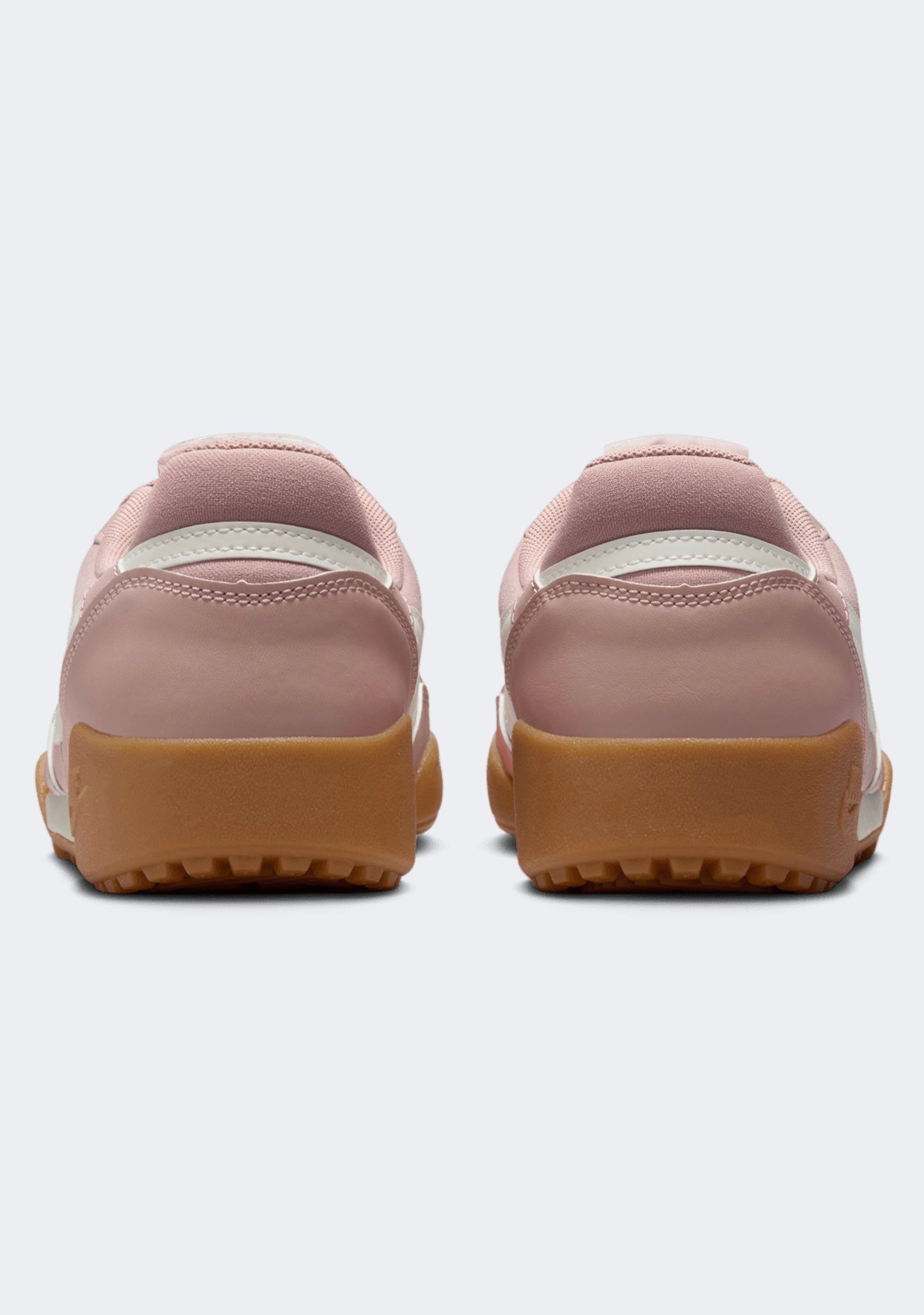 Nike Women's Terra Manta