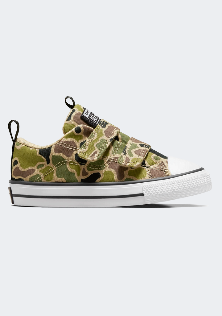 Converse Infants Chuck Taylor All Star 2V Canine Camo Low Top