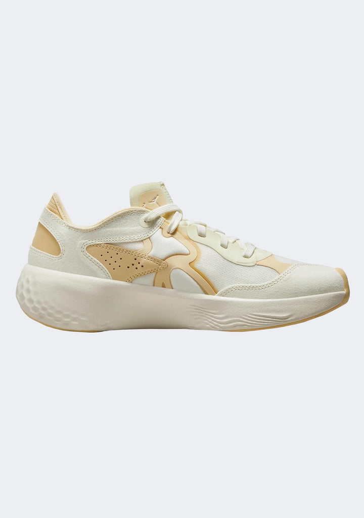 Nike Women's Jordan Delta 3 Low