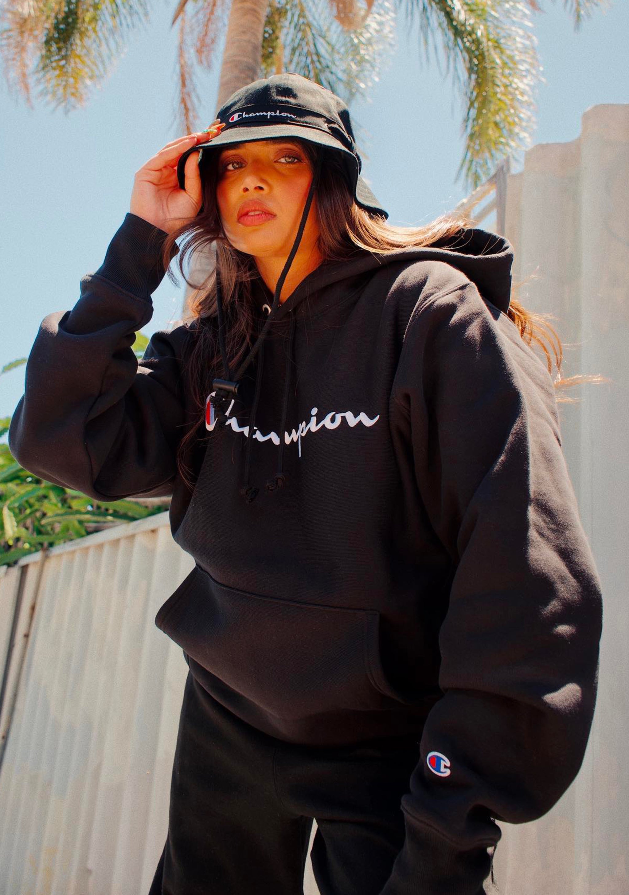 Champion Men’s Script Hoodie Black