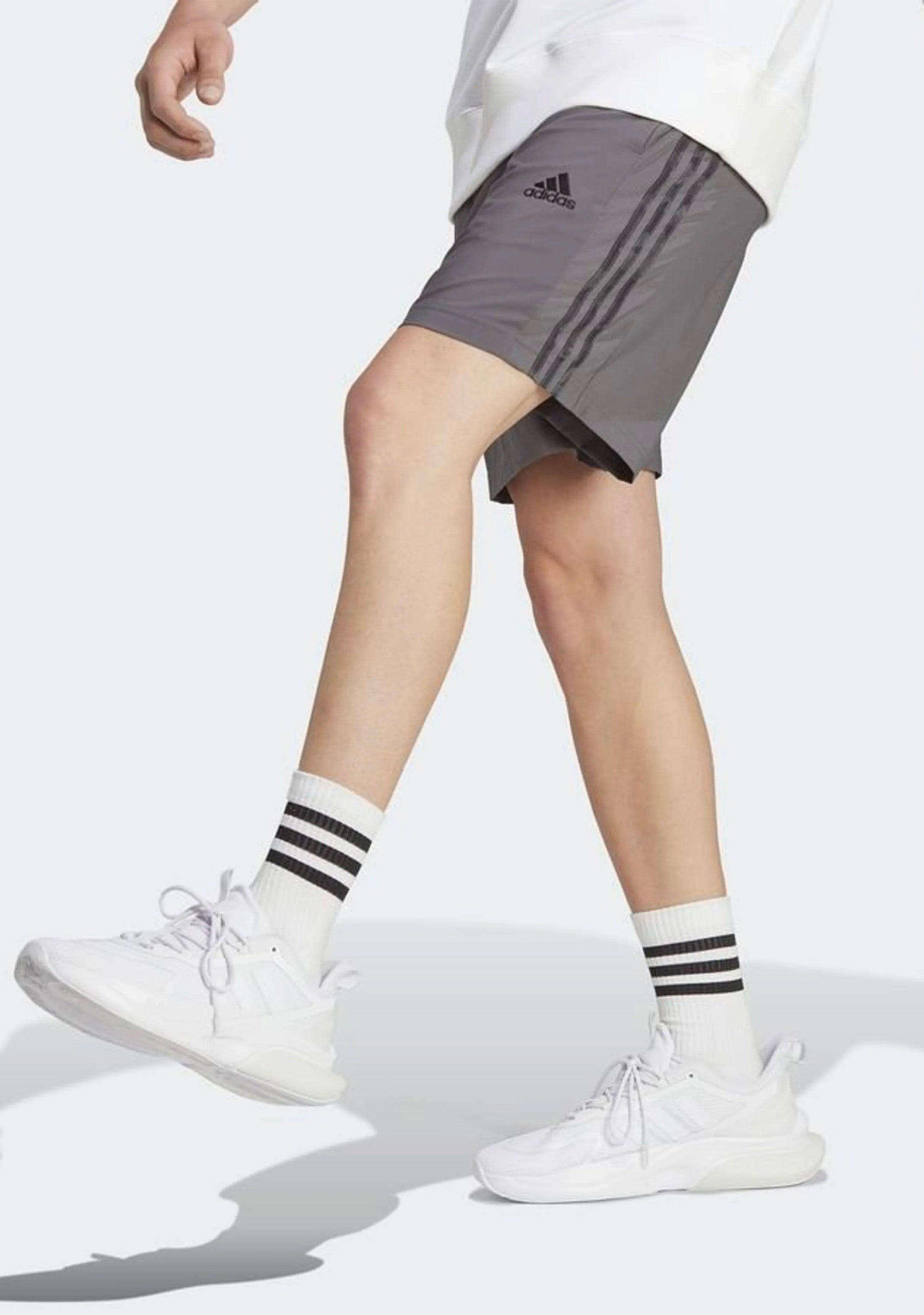 Adidas Men’s Aeroready Essentials Chelsea 3-Stripes Shorts Grey
