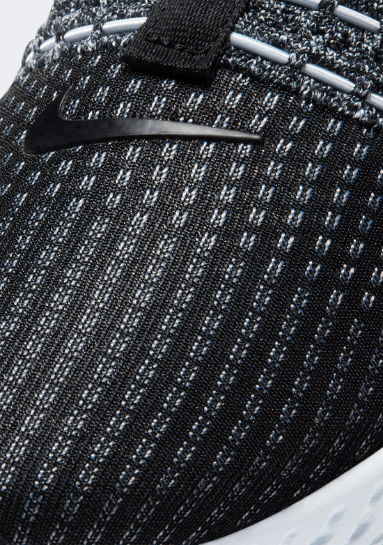 Nike Men's React Phantom Run FK 2