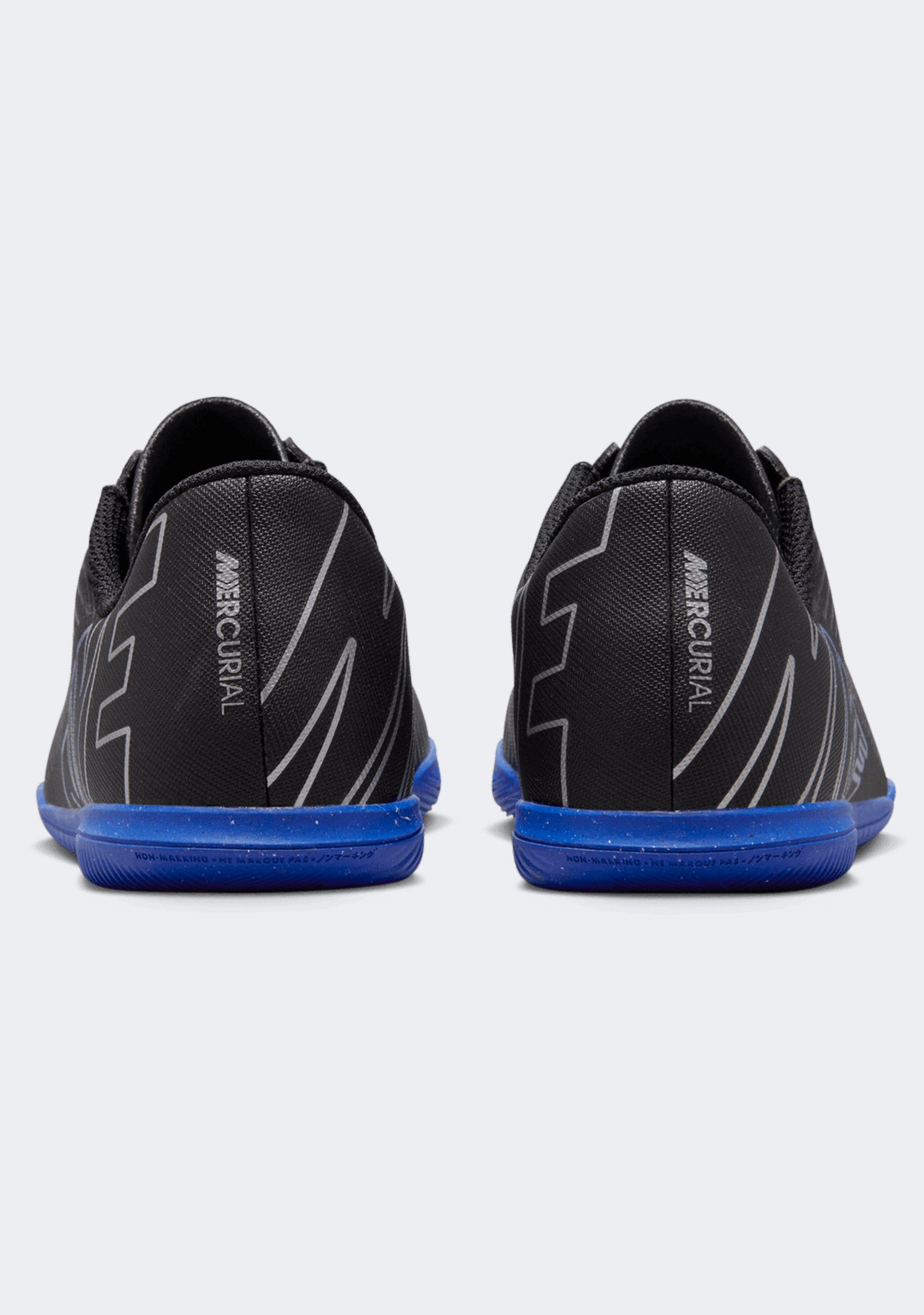 Nike Kids' Mercurial Vapor 15 Club Indoor Court Boots