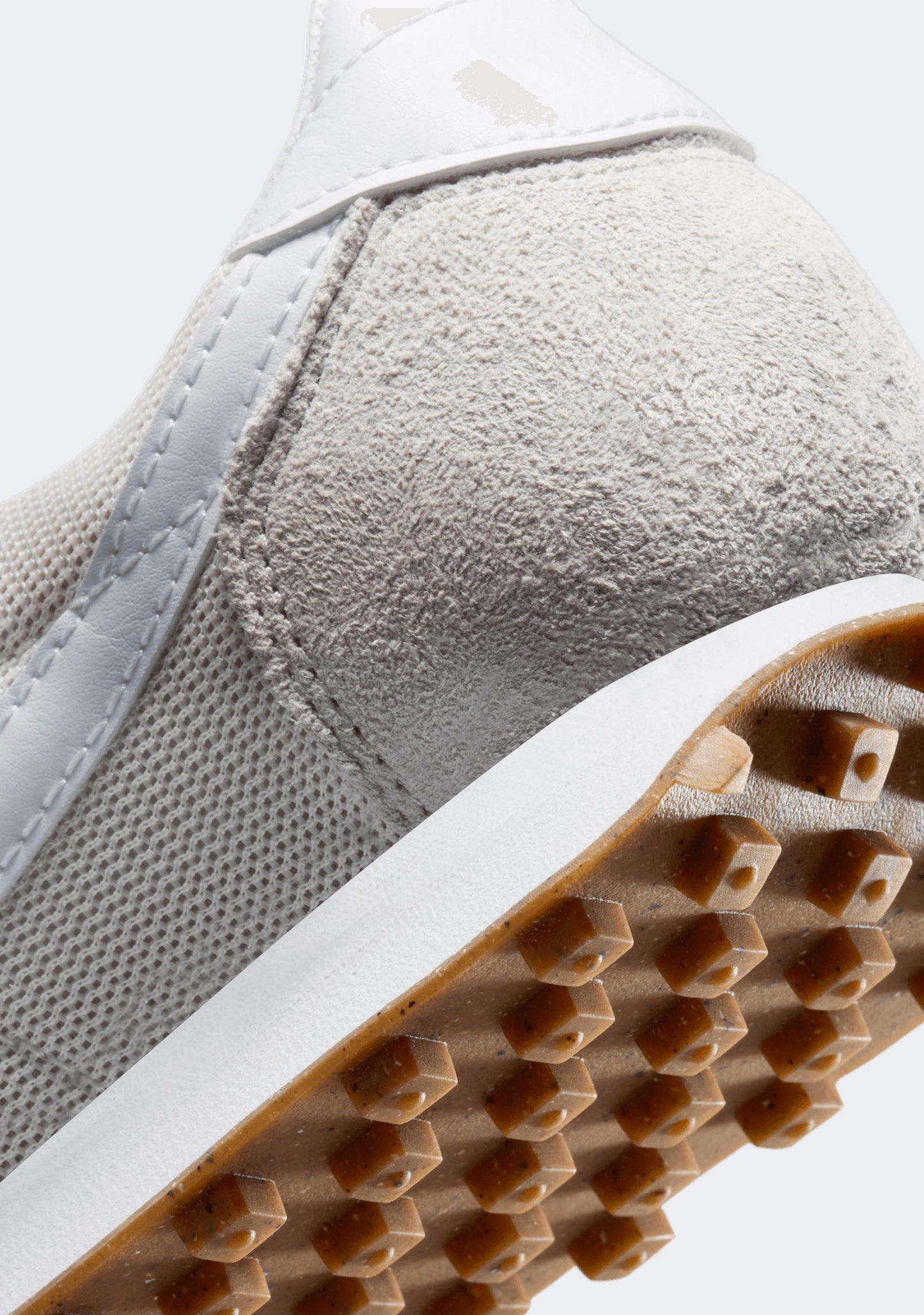 Nike Women's LD-1000