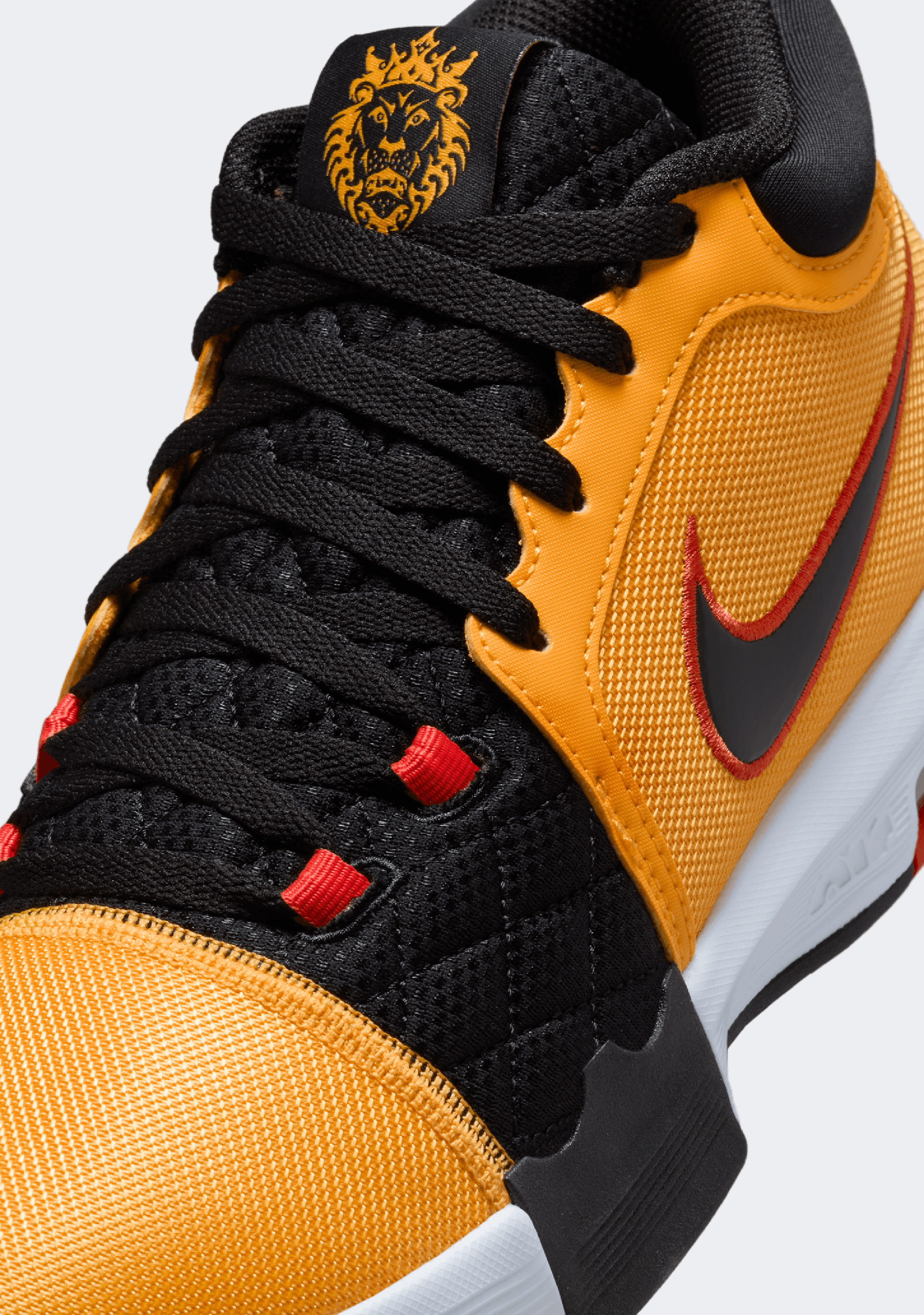 Nike Men's Lebron Witness VIII