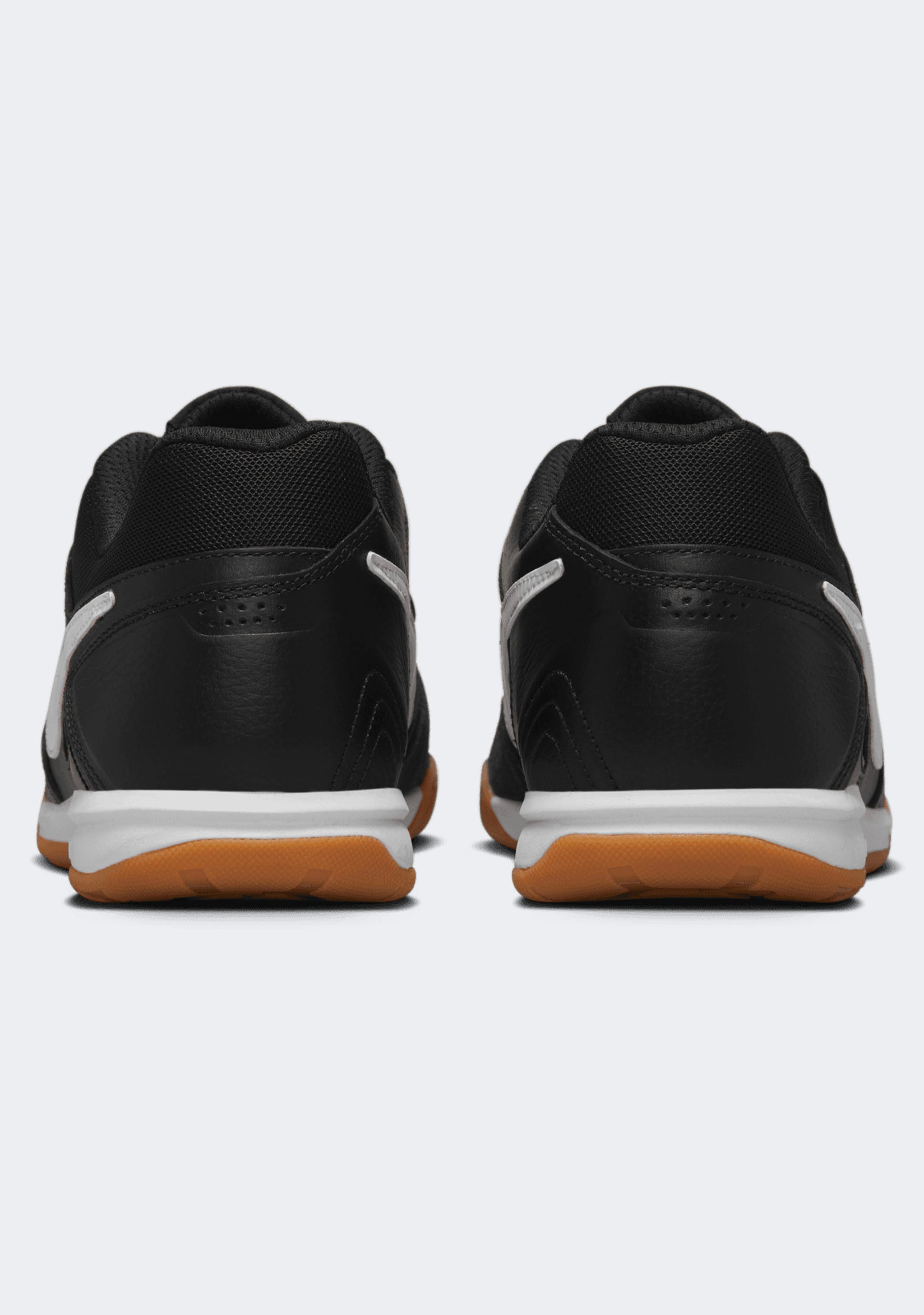 Nike Gato