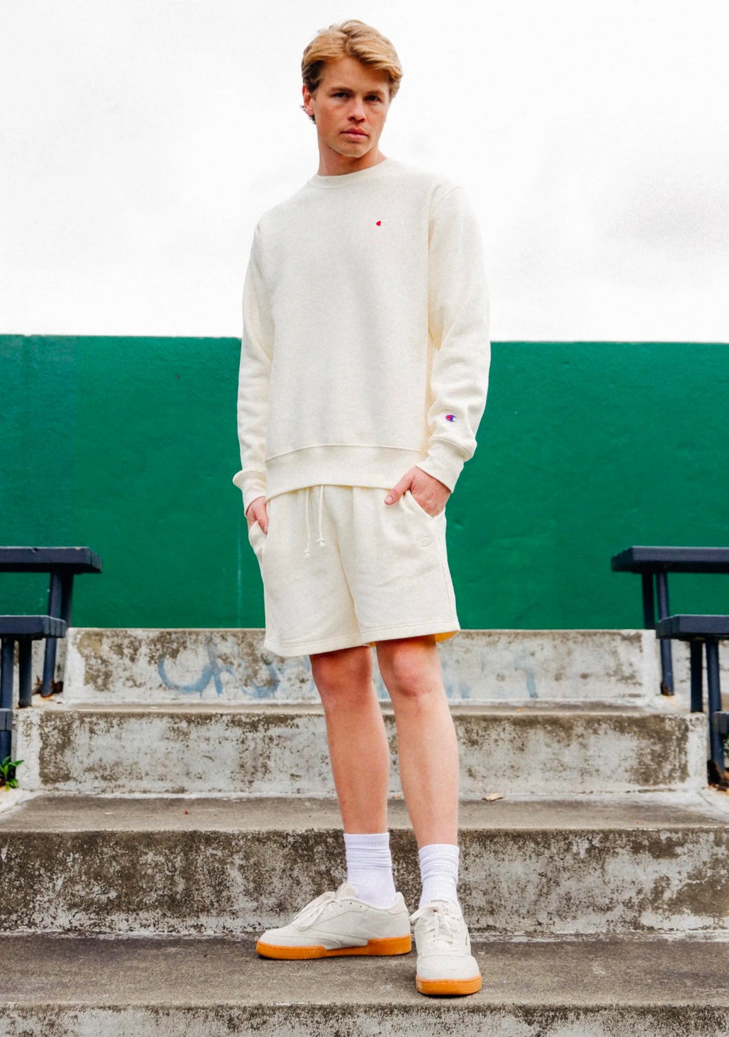 Champion Men's Reverse Weave Small C-Logo Crew