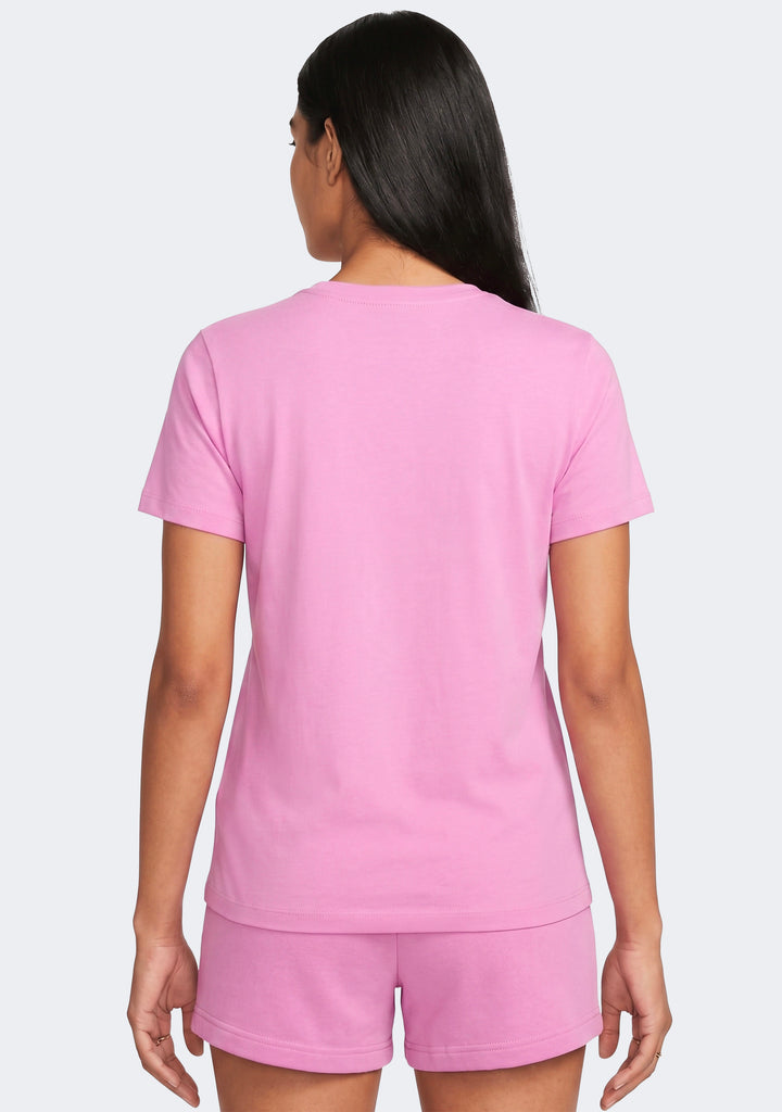 Nike Women's Sportswear Essentials Club Tee