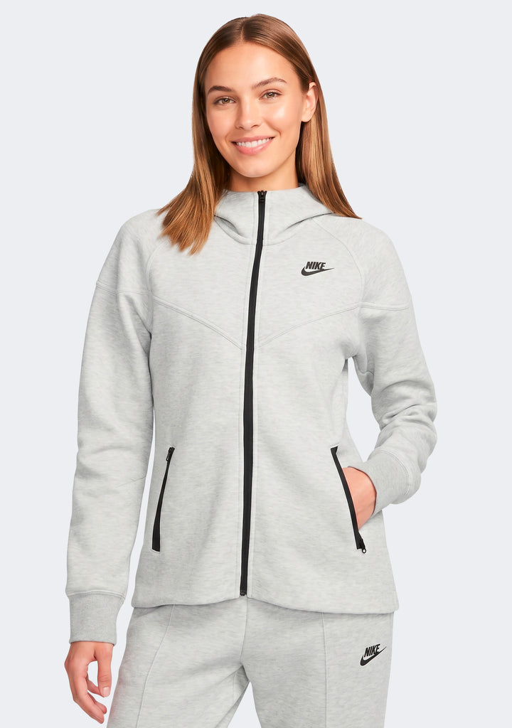 Nike Women’s Sportswear Tech Fleece Windrunner