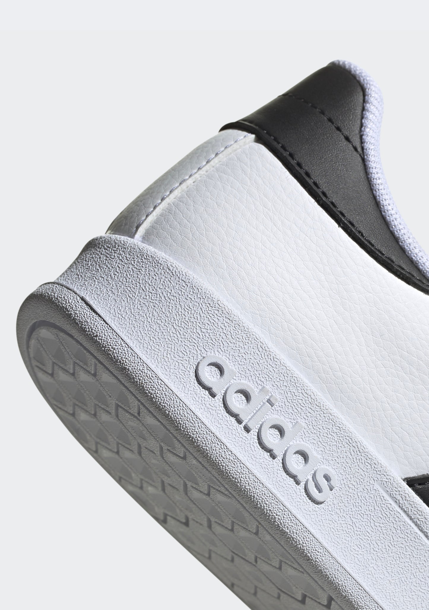 Adidas Women's Breaknet