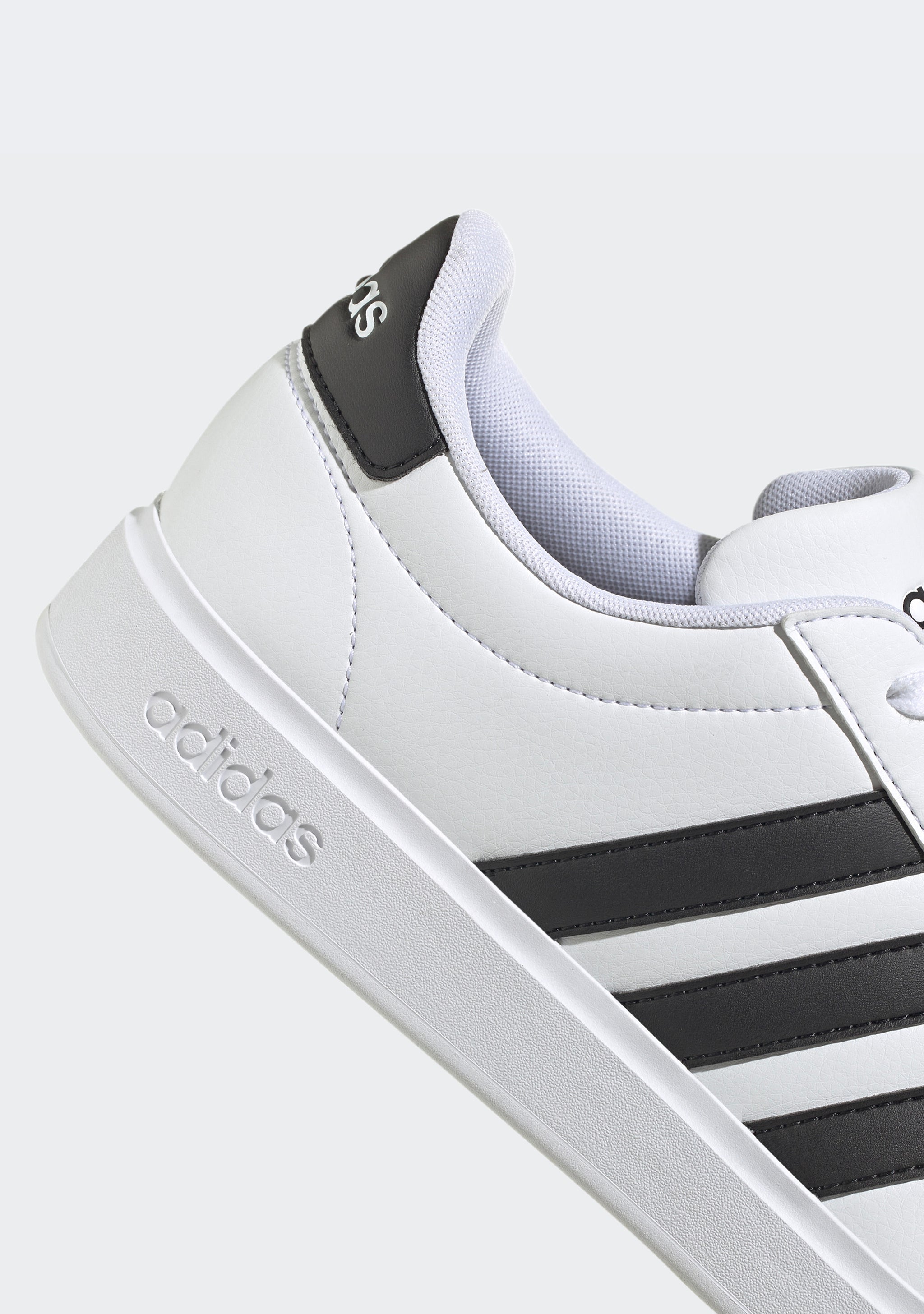 Adidas Men’s Grand Court 2.0