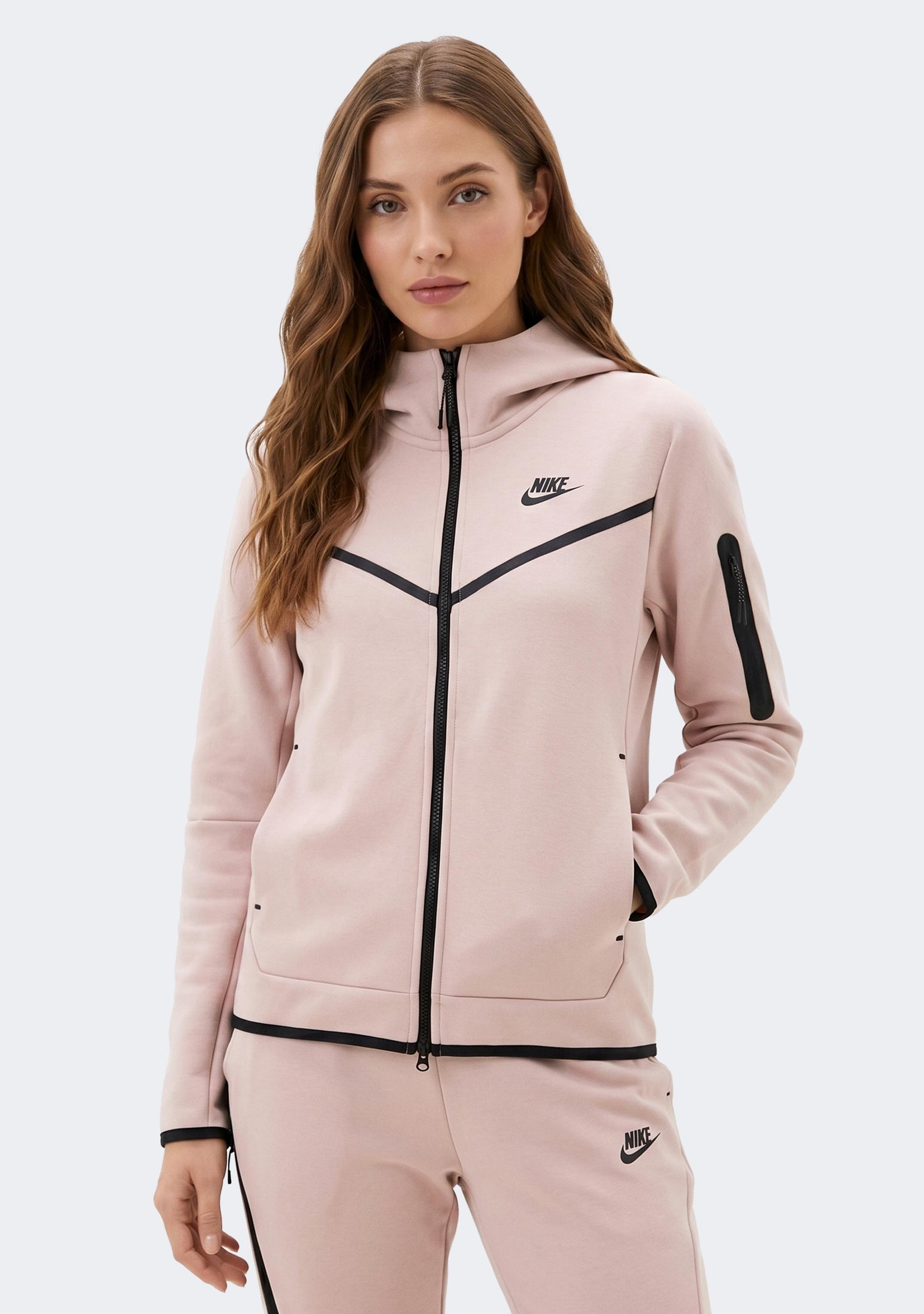 Nike Women's Sportswear Tech Fleece Windrunner Full Zip Hoodie