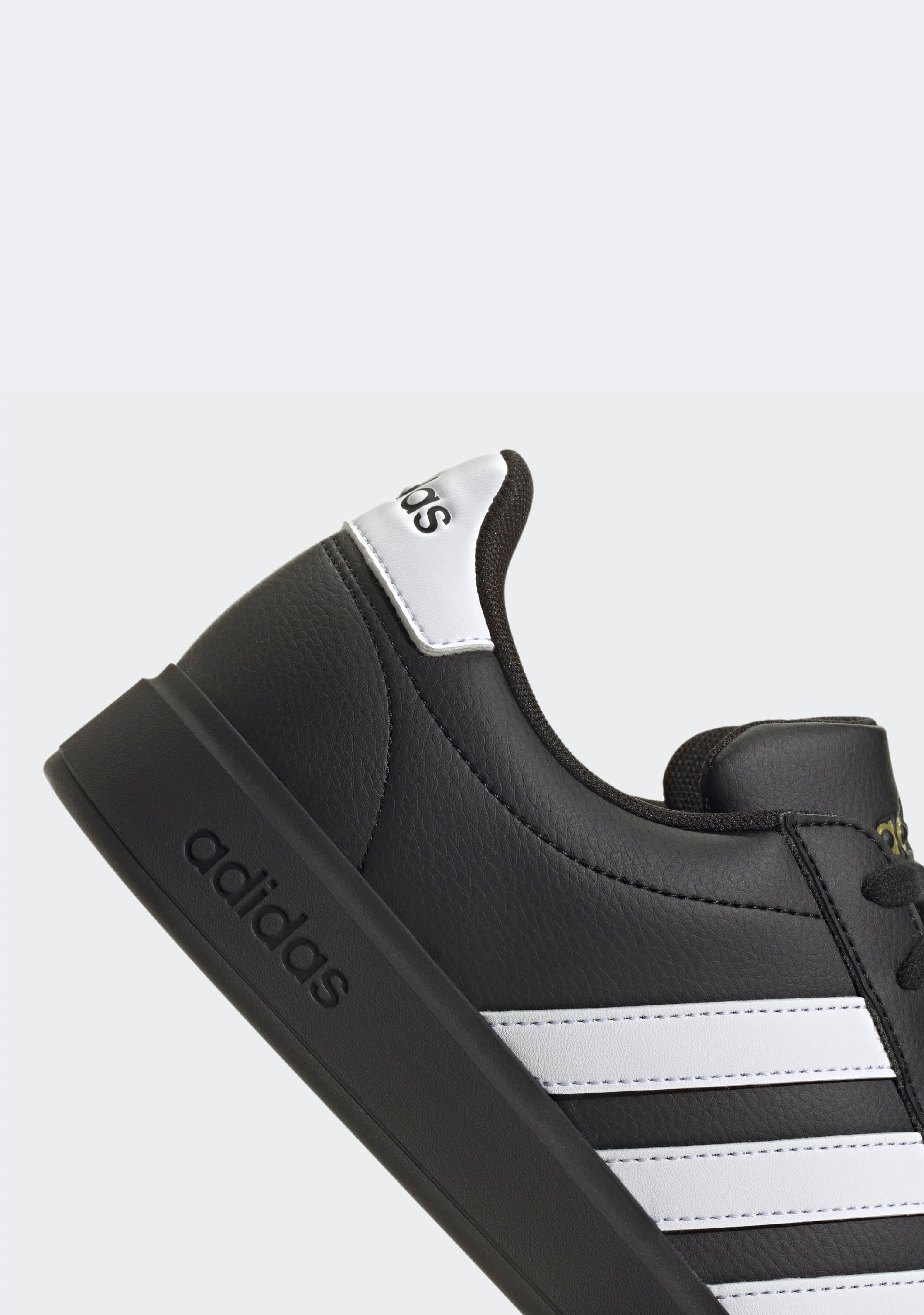 Adidas Men's Grand Court 2.0