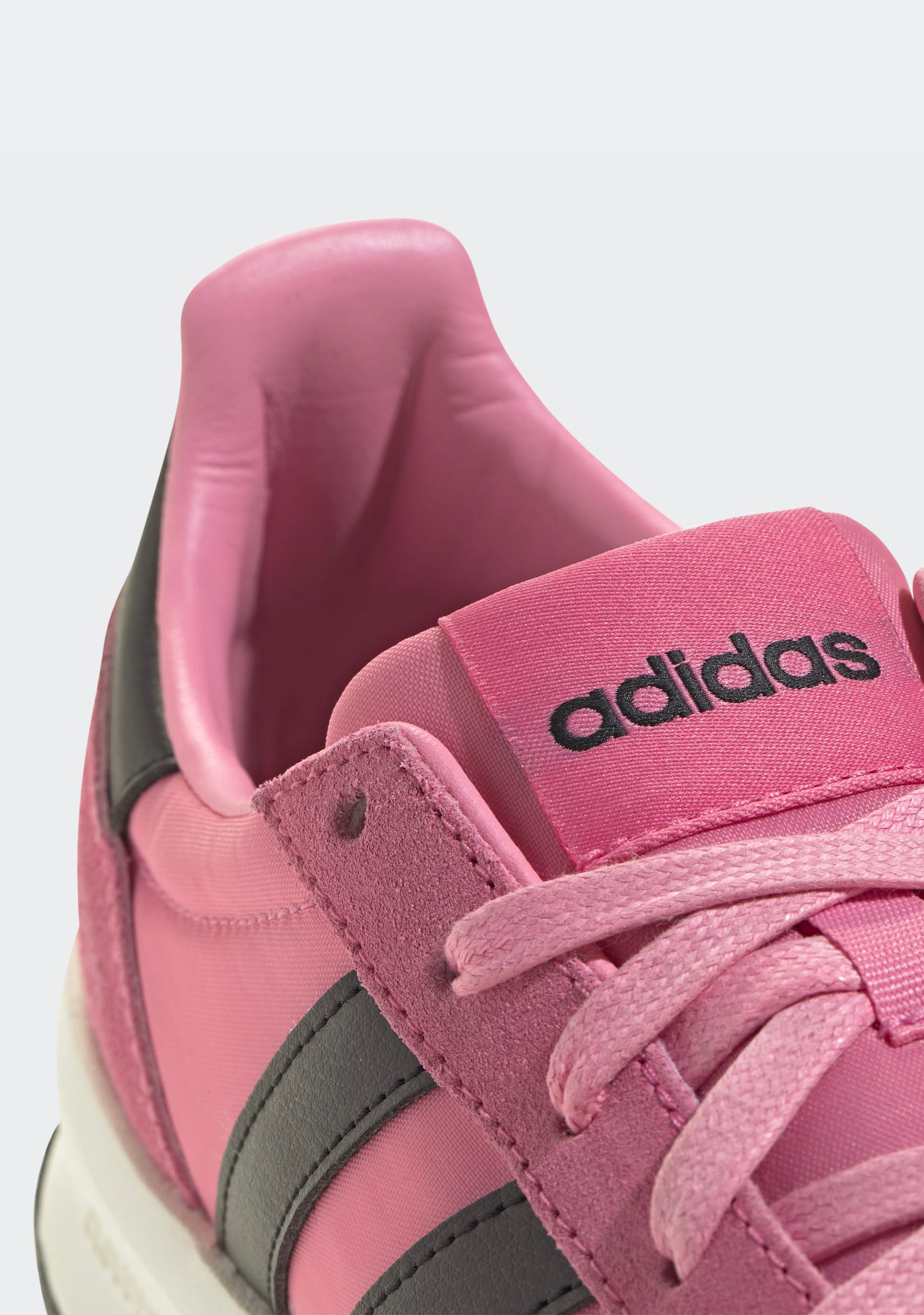 Adidas Women's Run 70s 2.0