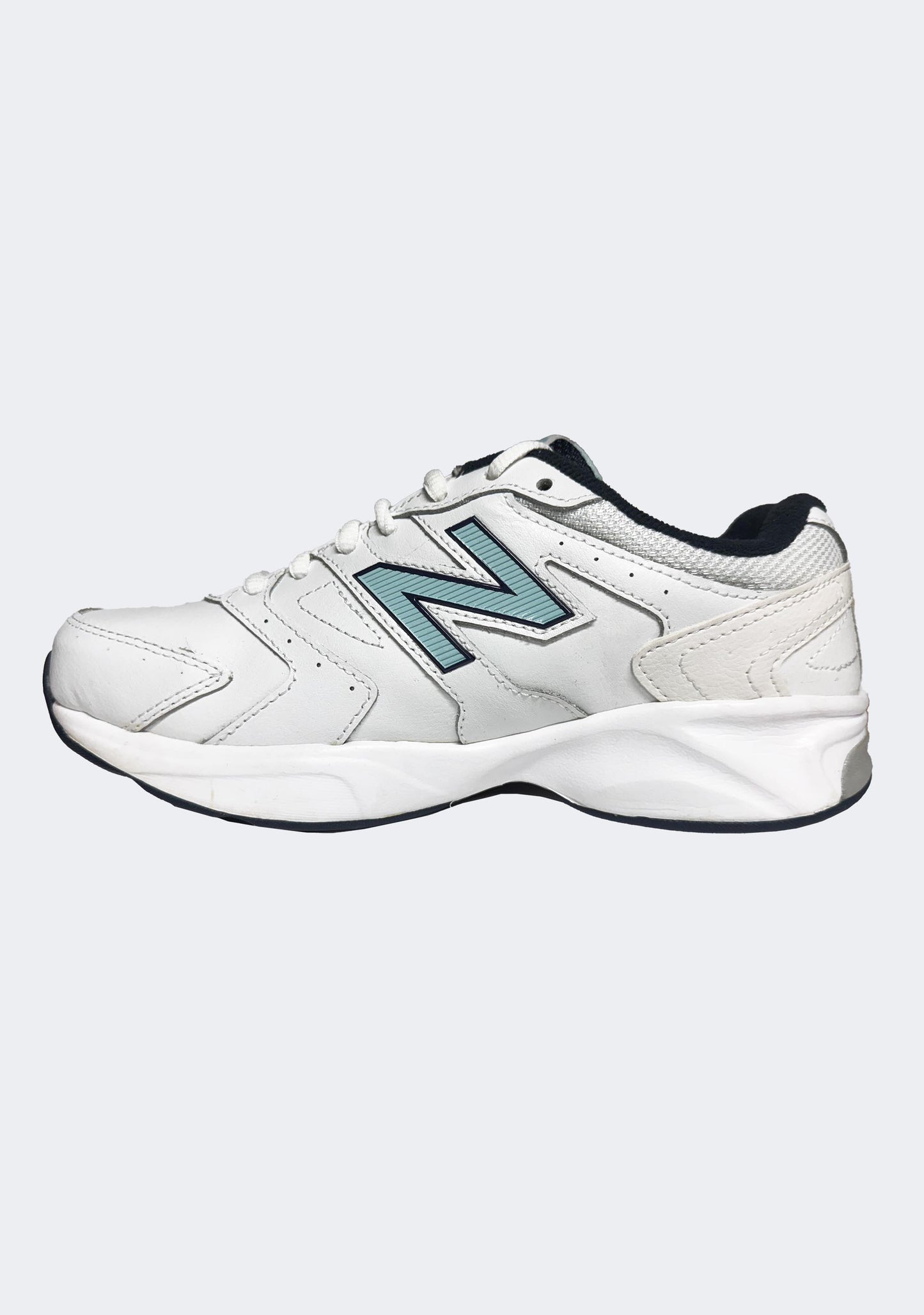 New Balance Women's 624 V3 (B Width) WX624WB3