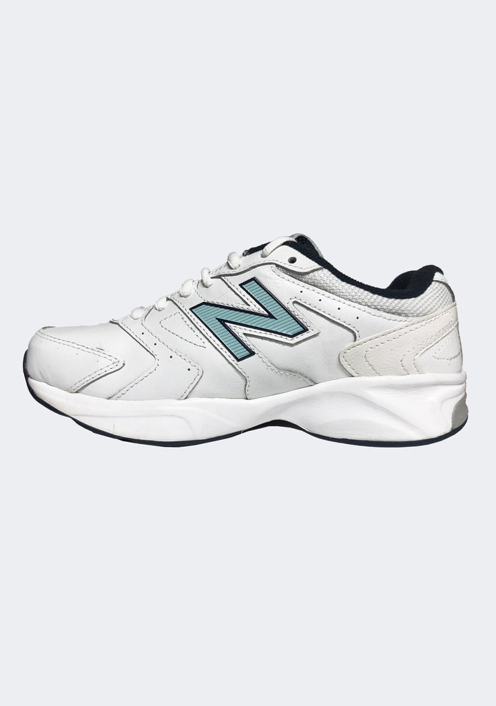 New Balance Women's 624 V3 (B Width) WX624WB3